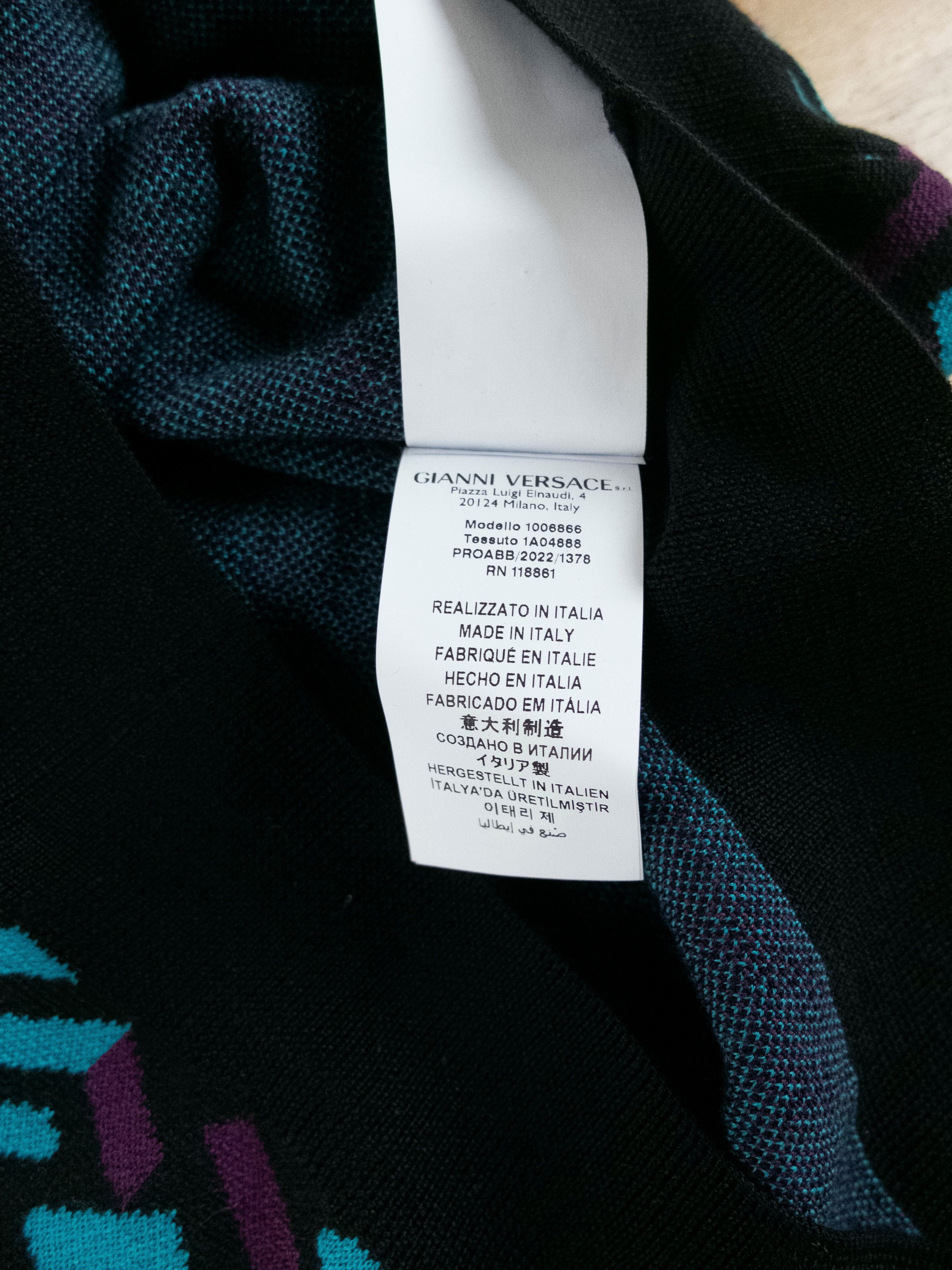 Versace VERSACE La Greca knit black wool cardigan sweater Large Size US L / EU 52-54 / 3 - 9 Thumbnail