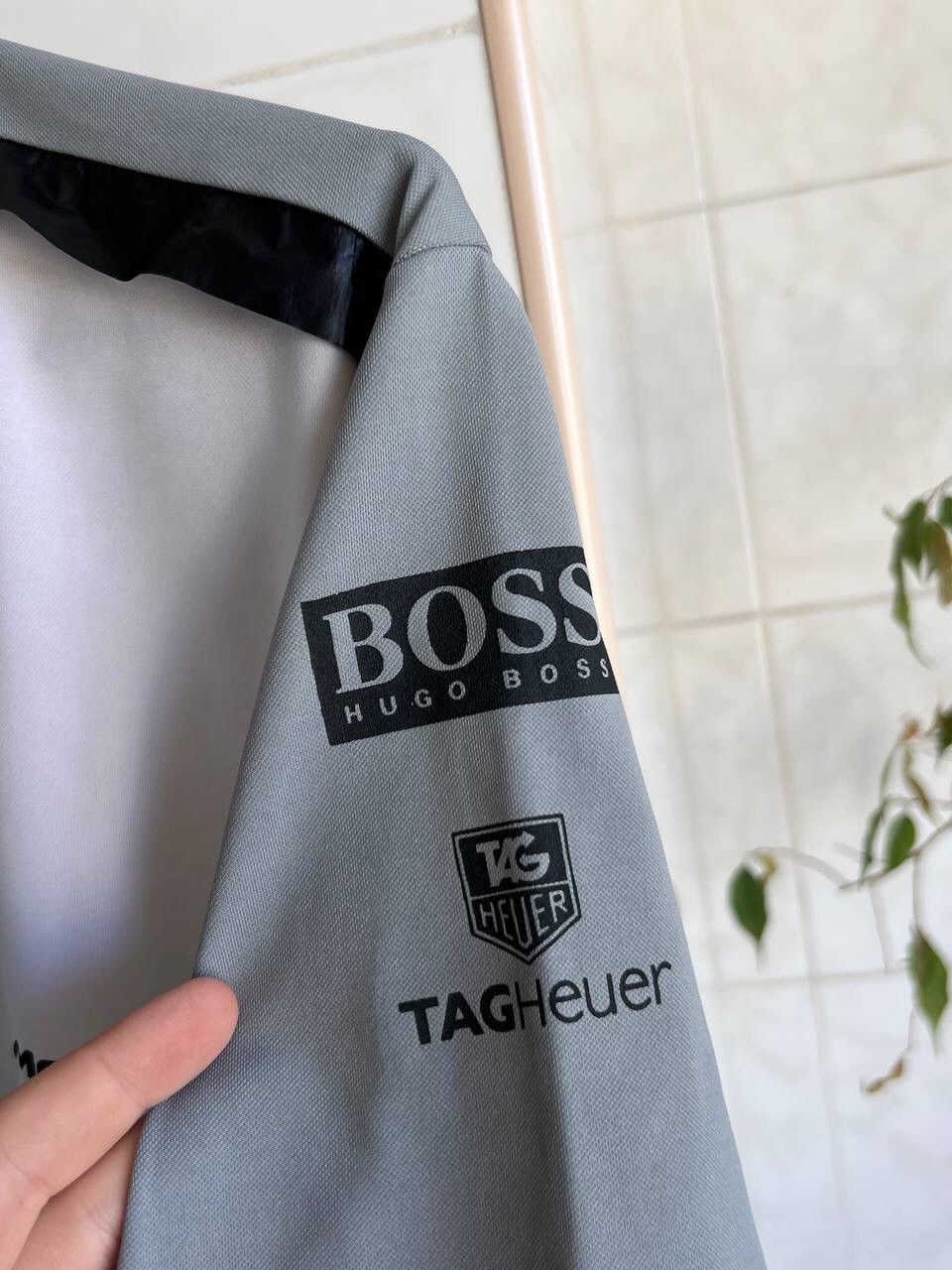 Hugo Boss Vintage Hugo Boss Mclaren Mercedes Benz T-shirt racing retro Size US M / EU 48-50 / 2 - 8 Thumbnail