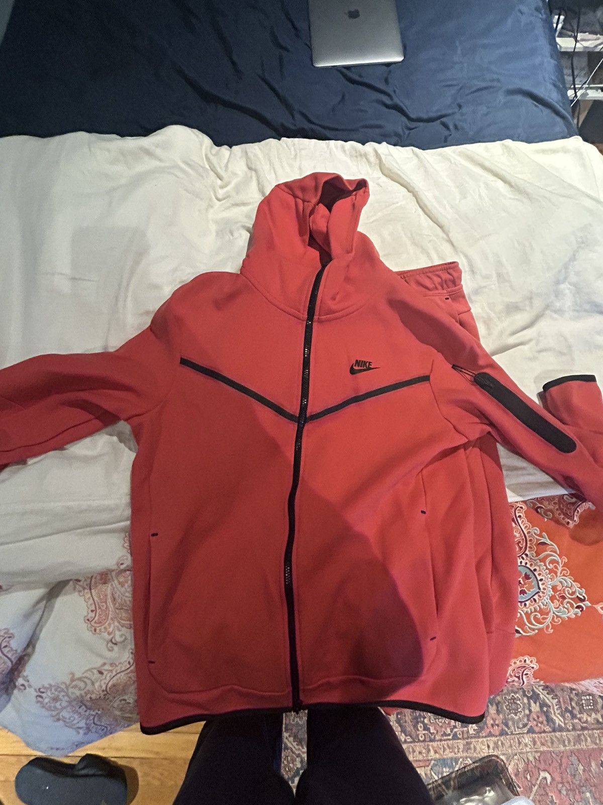Nike Nike Tech Fleece FULL SUIT “Lobster red” sz M tall top L bot Size US L / EU 52-54 / 3 - 2 Thumbnail