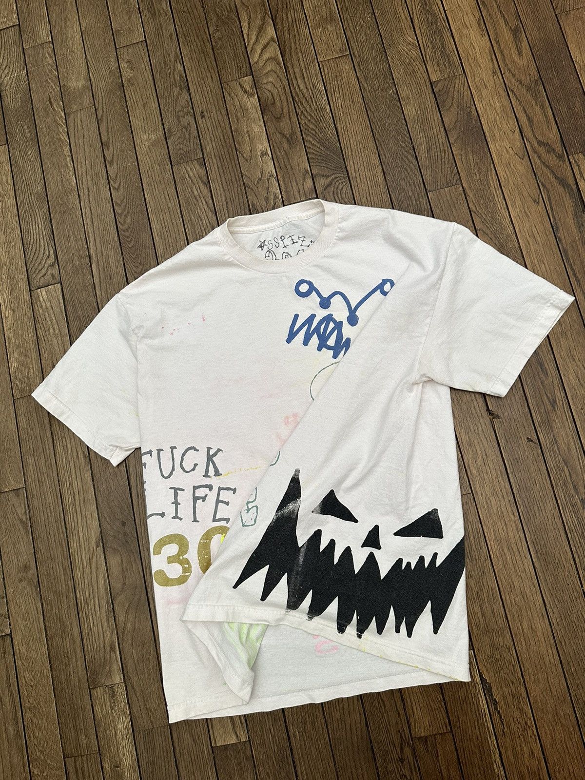 Asspizza Asspizza "No Shipping Tour" Graffiti Airbrushed Logo Tee XL Size US XL / EU 56 / 4 - 4 Thumbnail