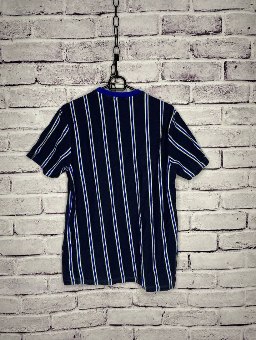Huf MENS vintage HUF T-Shirt STREETWEAR y2k Size US M / EU 48-50 / 2 - 6 Thumbnail