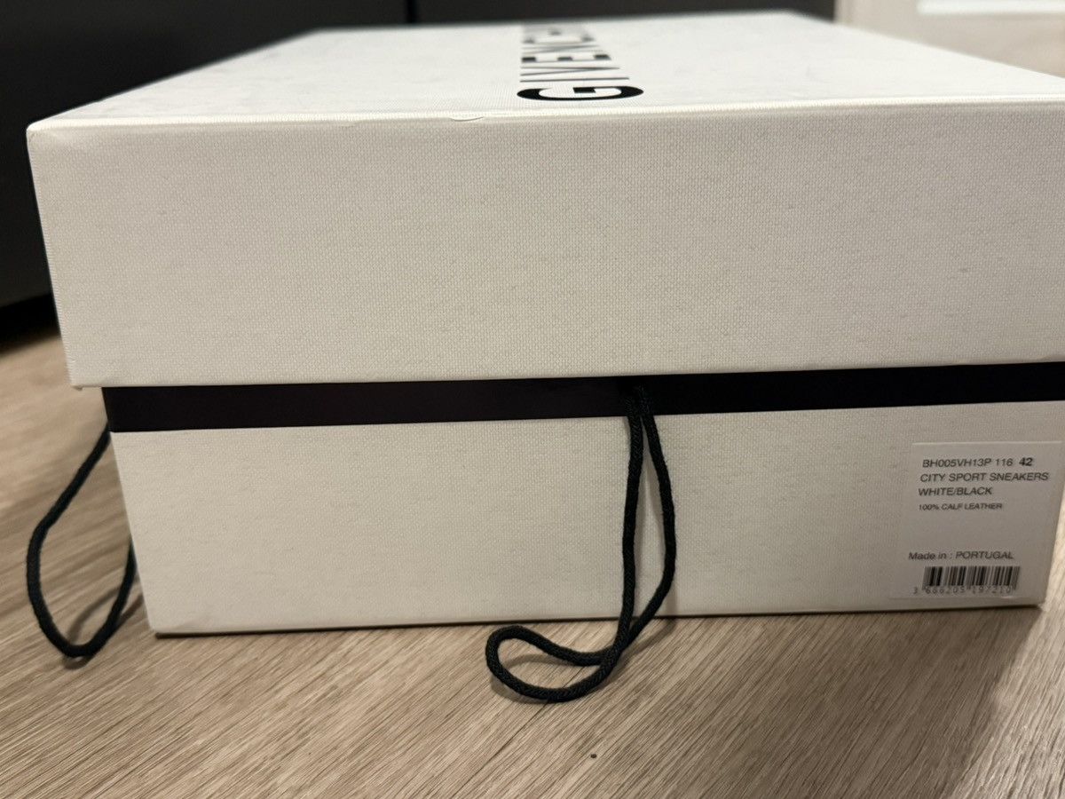 Givenchy Givenchy City court Size US 9 / EU 42 - 7 Thumbnail