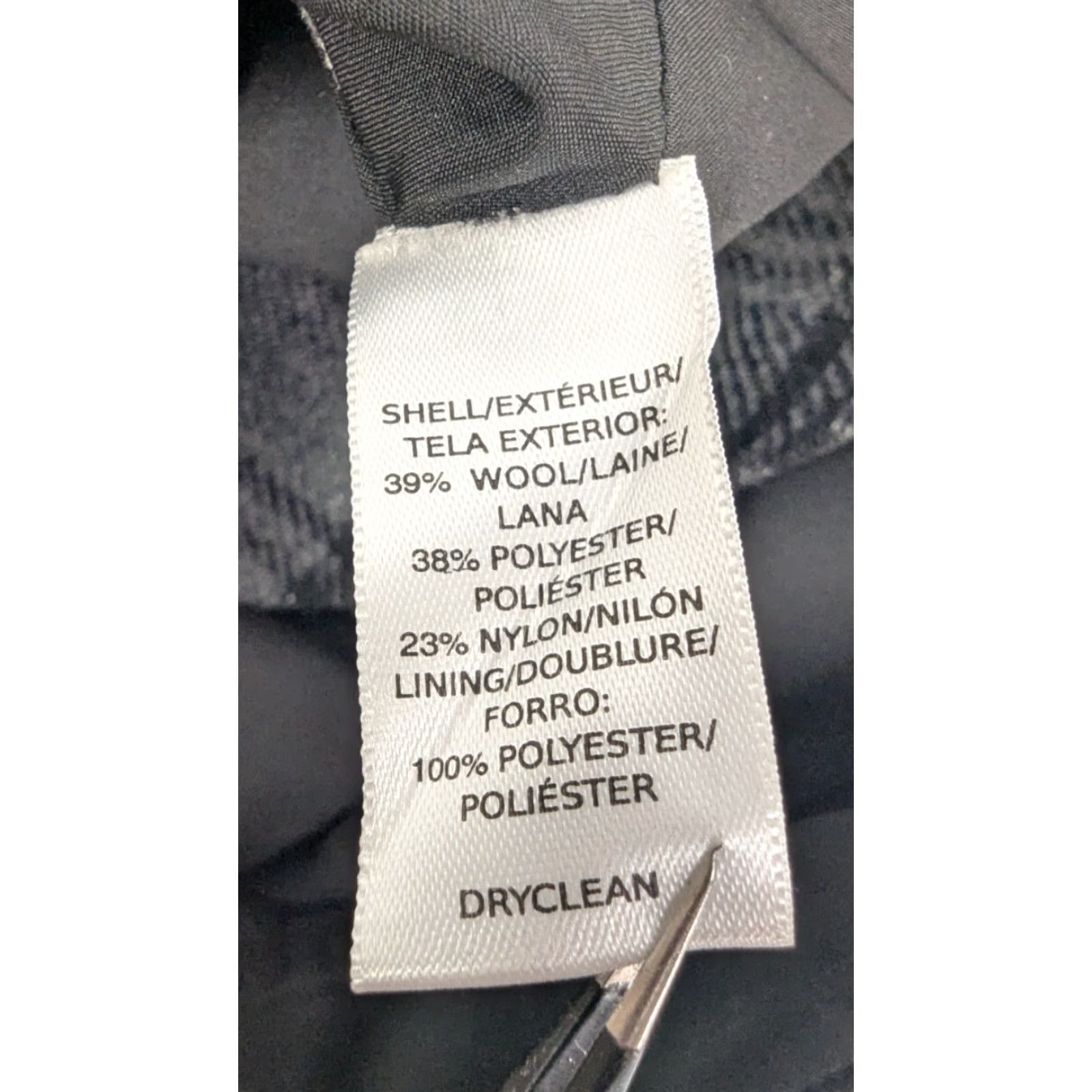 Loft LOFT Ann Taylor Size 18 Pencil Straight Skirt Gray Tartan Wool Blend Woman's Knee Length Zipper Front Lined Check Pattern Dry Clean Only Vintage: No Size 40" / US 18 - 7 Thumbnail
