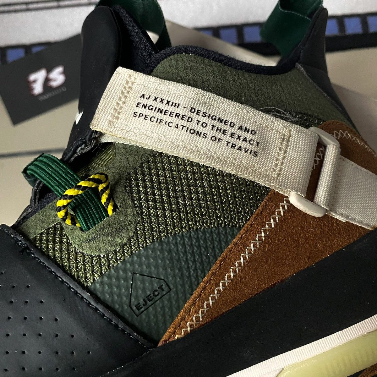 Jordan Brand × Travis Scott Nike Air Jordan × Travis Scott AJ33 UK8.5 Us9.5 Size US 9.5 / EU 42-43 - 5 Thumbnail