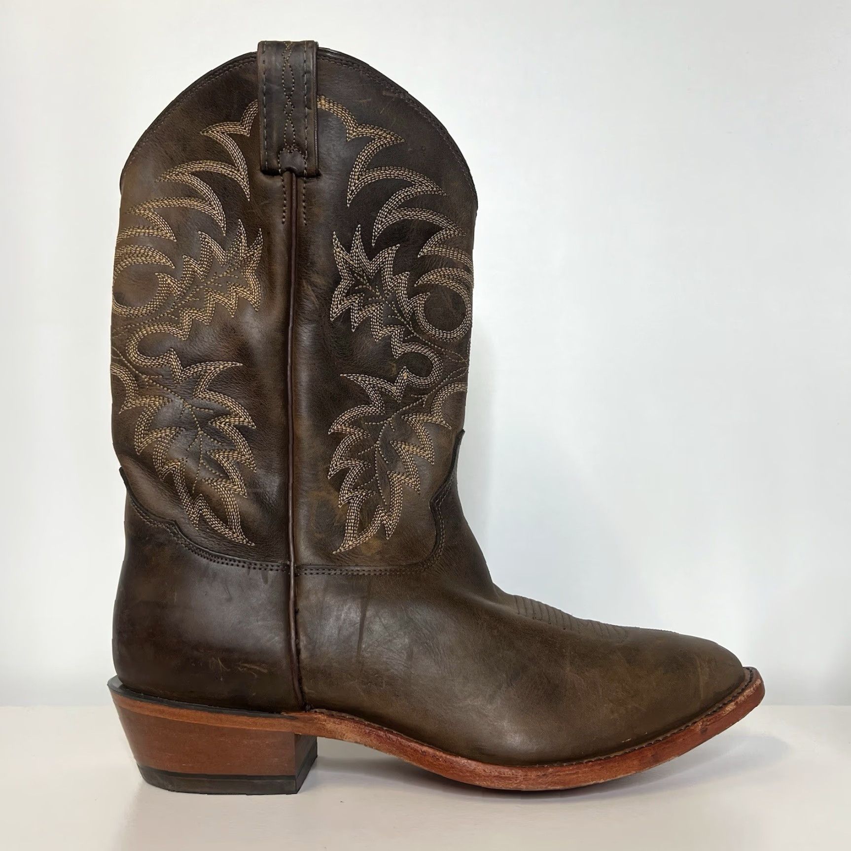 VINTAGE Tony Lama Cowboy Boots Medium Toe Brown US Size D