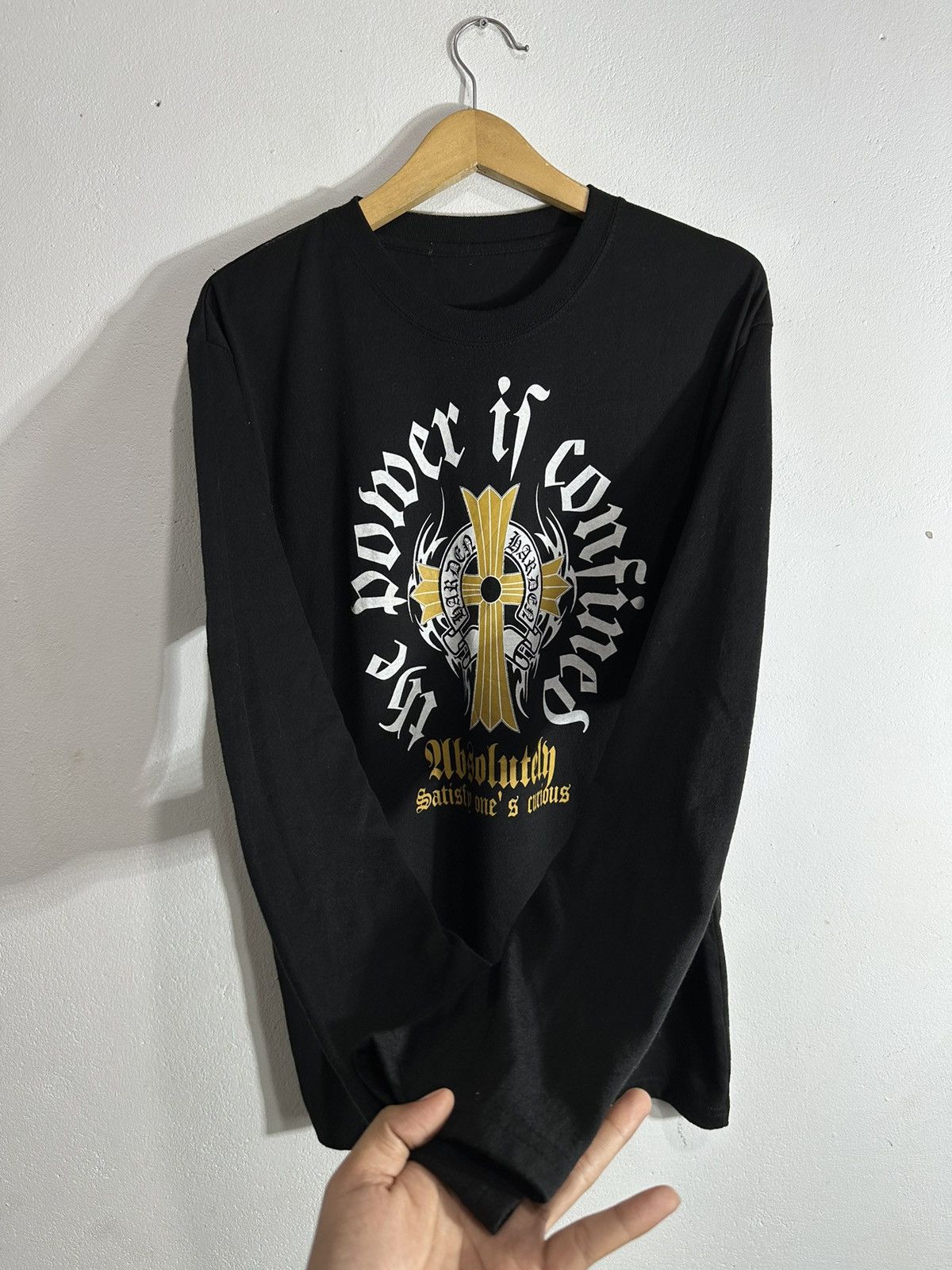Beauty Beast ABSOLUTELY HOLE YELLOW CROSS LONG SLEEVE TEE IFSIX LGB STYLE Size US L / EU 52-54 / 3 - 4 Thumbnail