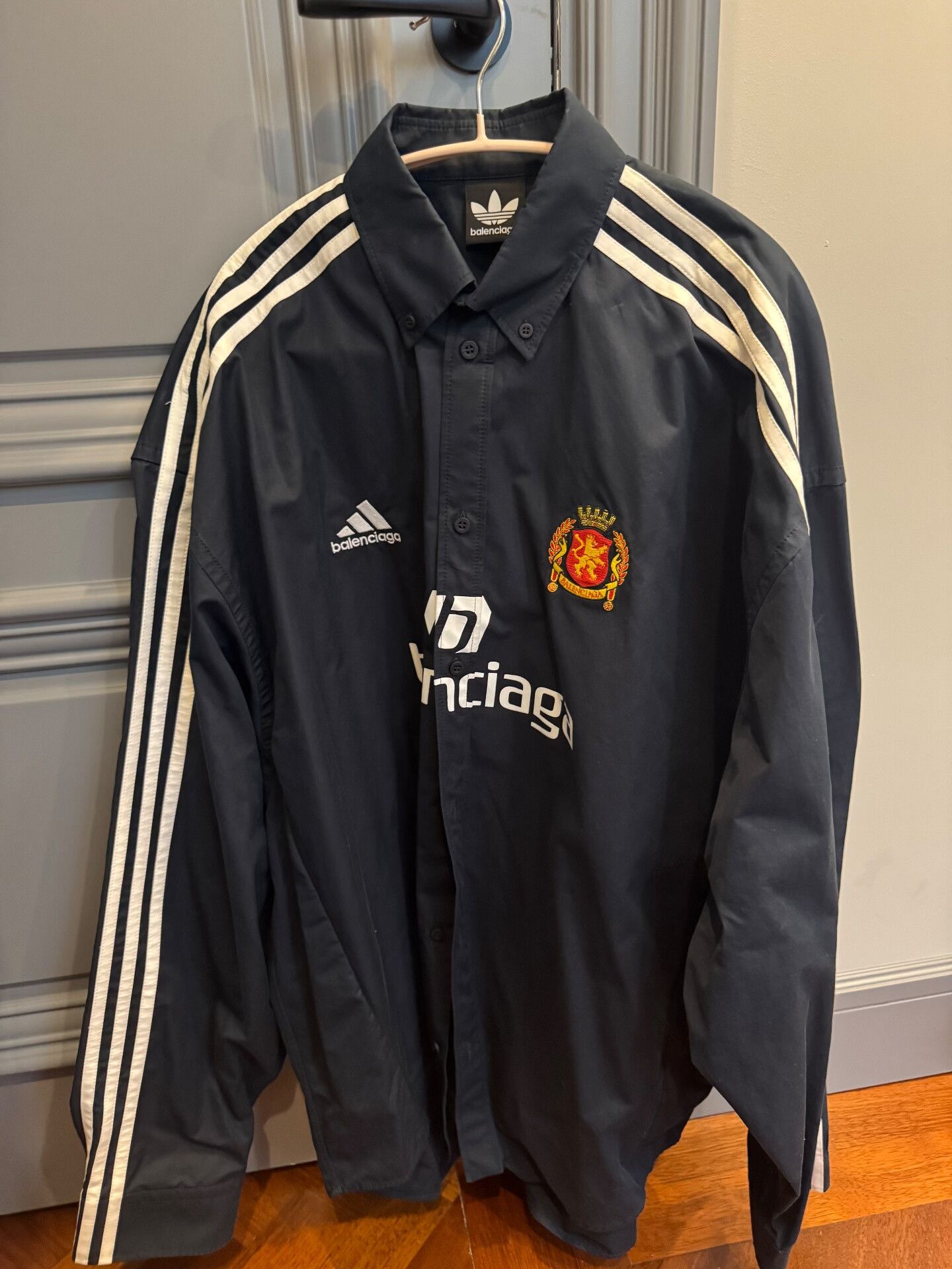 Balenciaga balenciaga x adidas long sleeve shirt Size US L / EU 52-54 / 3 - 1 Thumbnail