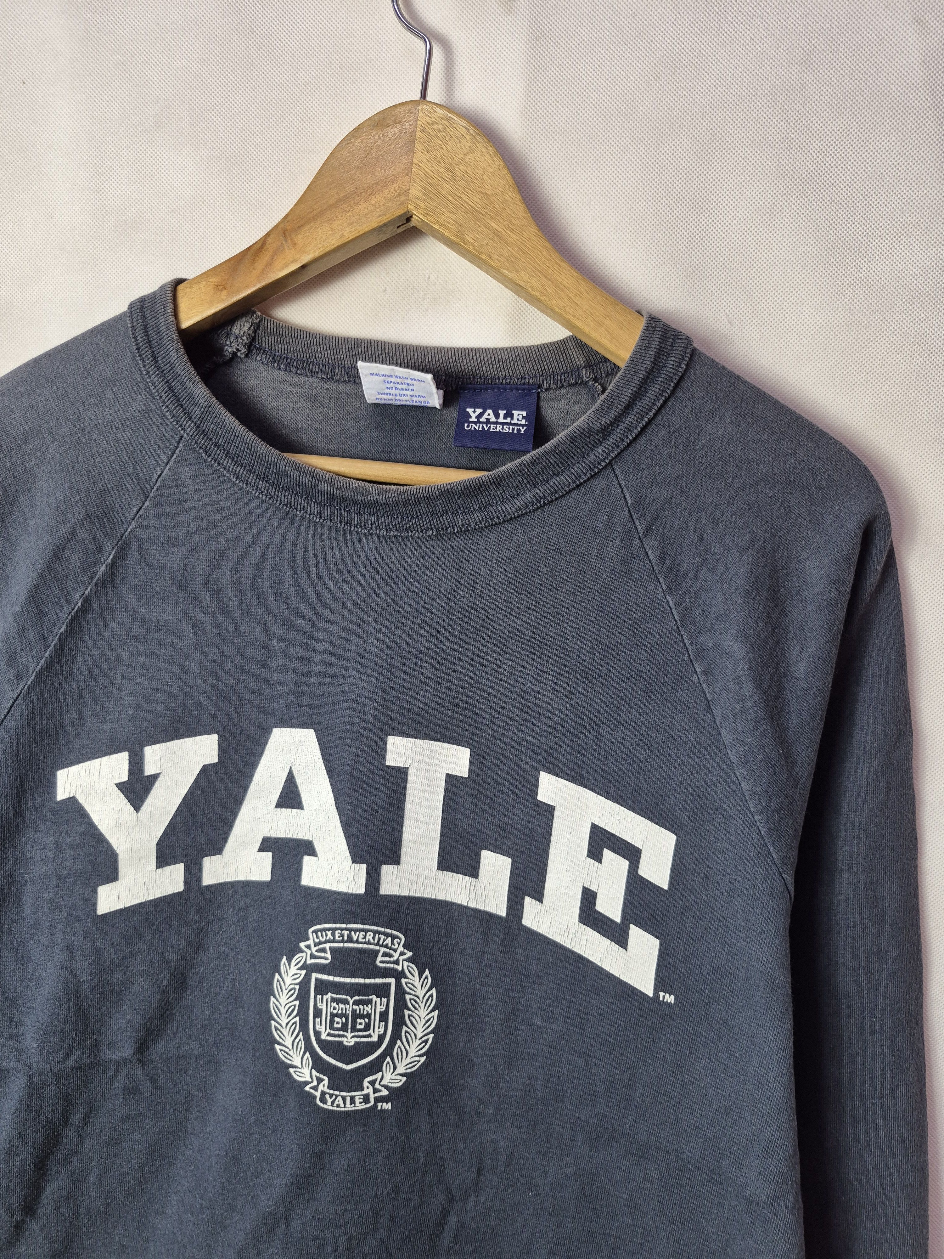 Champion × Vintage 🔥 Vintage Champion Yale University Sweatshirt Size US M / EU 48-50 / 2 - 5 Thumbnail