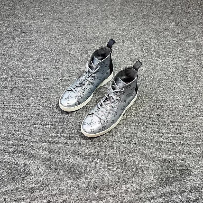 Louis Vuitton Louis Vuitton Black Silver High-Top Sneakers Size US 8 / EU 41 - 1 Thumbnail