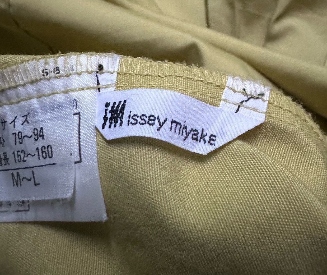 Issey Miyake vintage Issey Miyake apron jacket with a stand collar Size US L / EU 52-54 / 3 - 6 Thumbnail