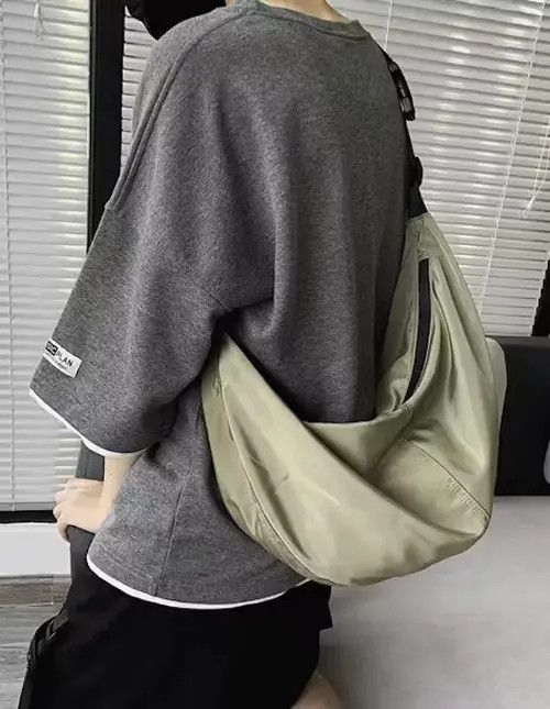 Japanese Brand Fashion hip hop side shoulder bag messenger bag belt bag Size ONE SIZE - 2 Thumbnail