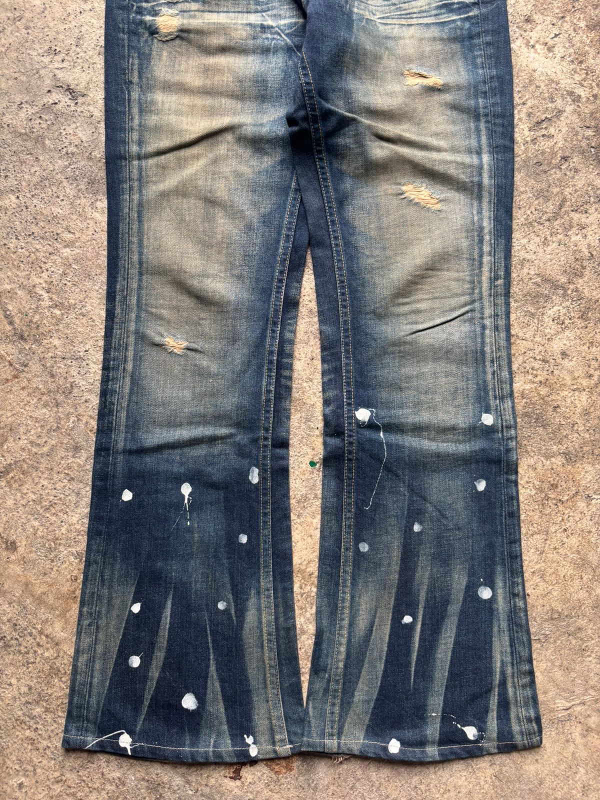 Japanese Brand 2000s Varosh Japan Swarovski Studded Flared Jeans Size US 30 / EU 46 - 11 Thumbnail