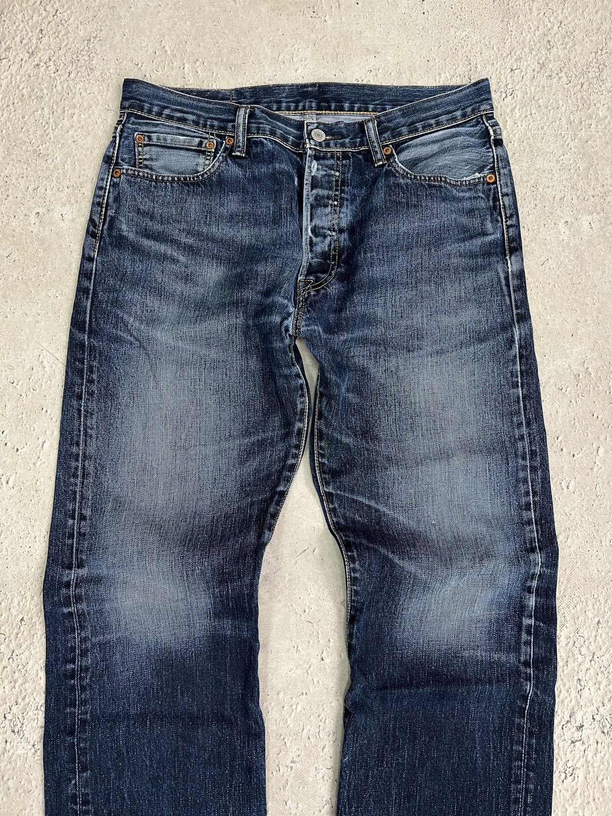 Levi's Vintage Levis 90s distressed denim jeans 501 retro style Size US 33 - 2 Thumbnail