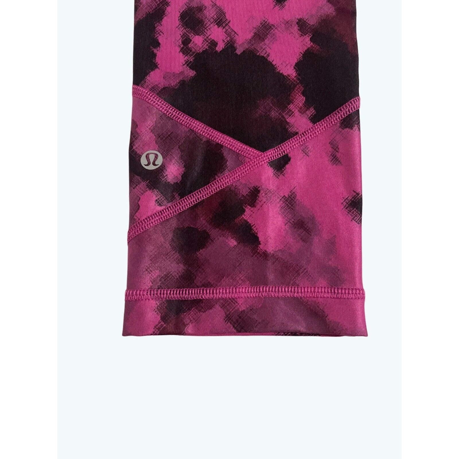 Lululemon Lululemon Leggings Pace Rival Crop Pixie Raspberry Size 6 Size 28" / US 6 / IT 42 - 7 Thumbnail