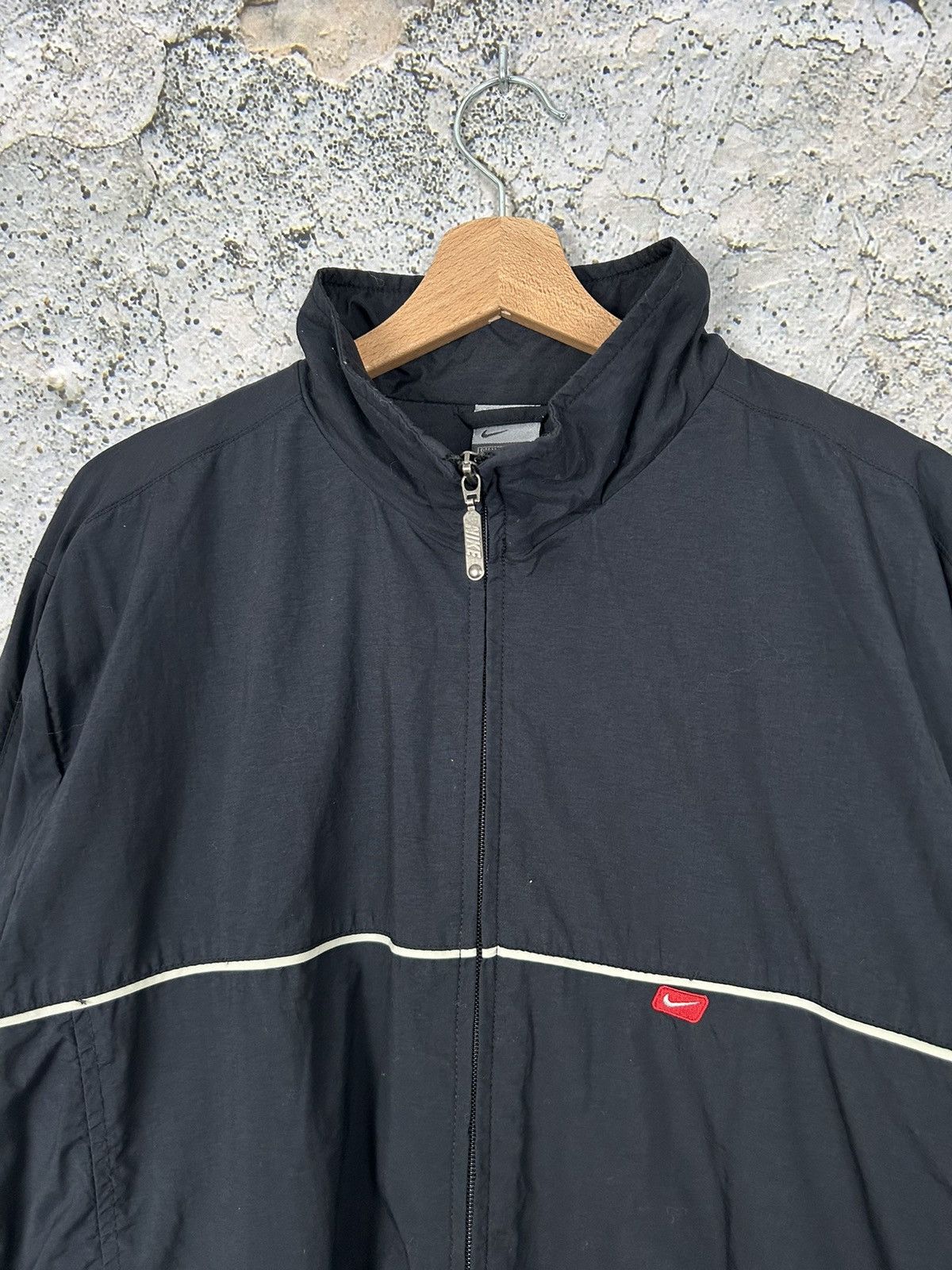 Nike × Vintage Vintage Nike Light Jacket Black Nylon Gorpcore Streetwear Size US M / EU 48-50 / 2 - 3 Thumbnail