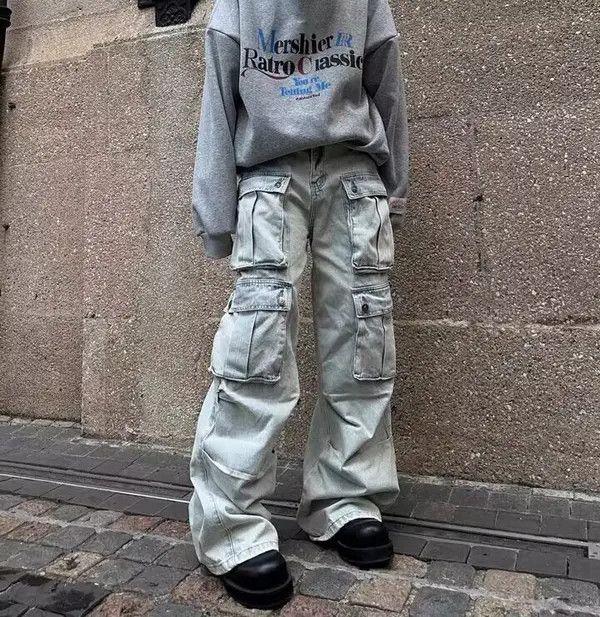 Japanese Brand VIBE Retro multi-pocket workwear wide-leg floor-length jeans Size US 34 / EU 50 - 2 Thumbnail