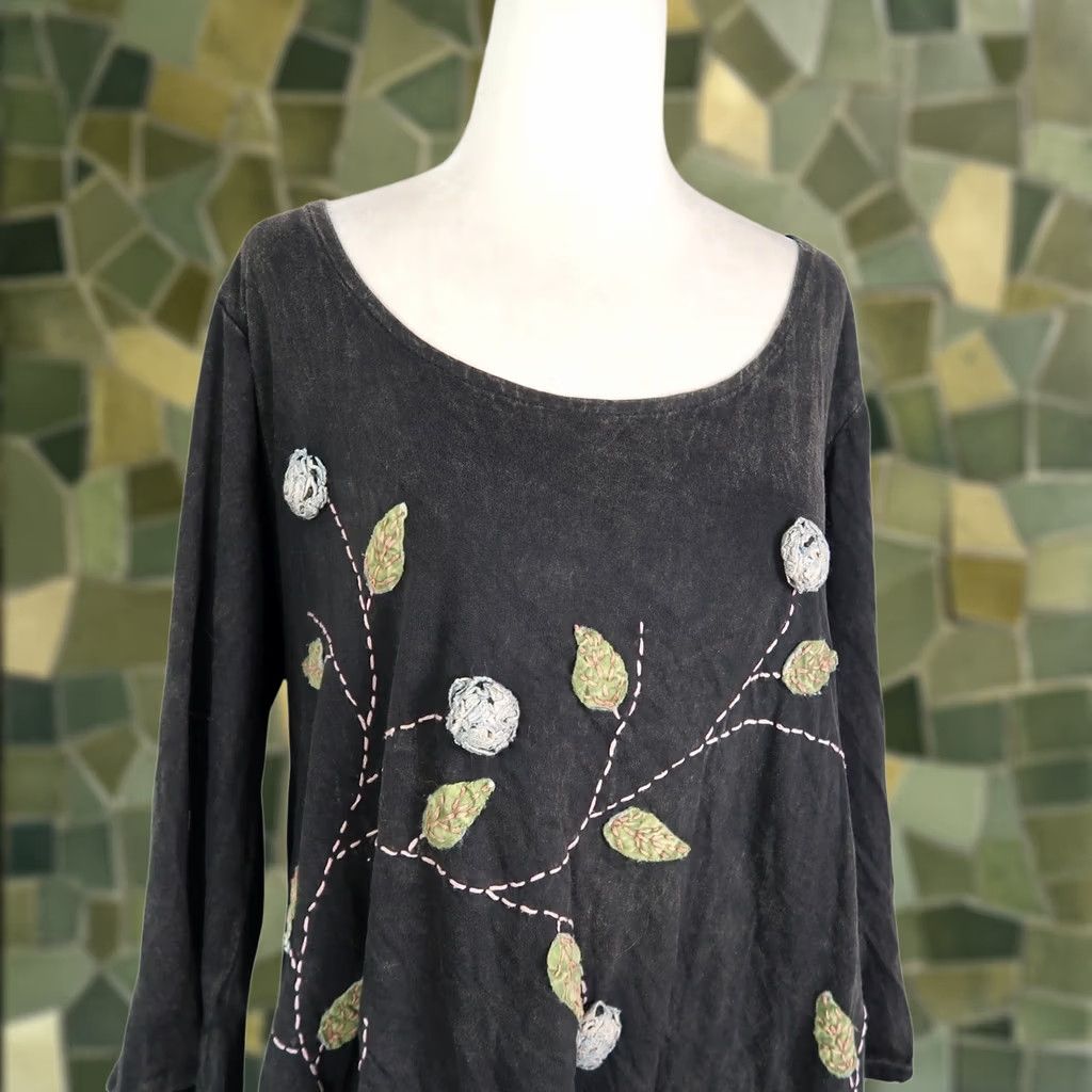 Vintage VINTAGE 90s Black Leaf Embroidered Asymmetrical Long Sleeve Top M Size L / US 10 / IT 46 - 1 Thumbnail