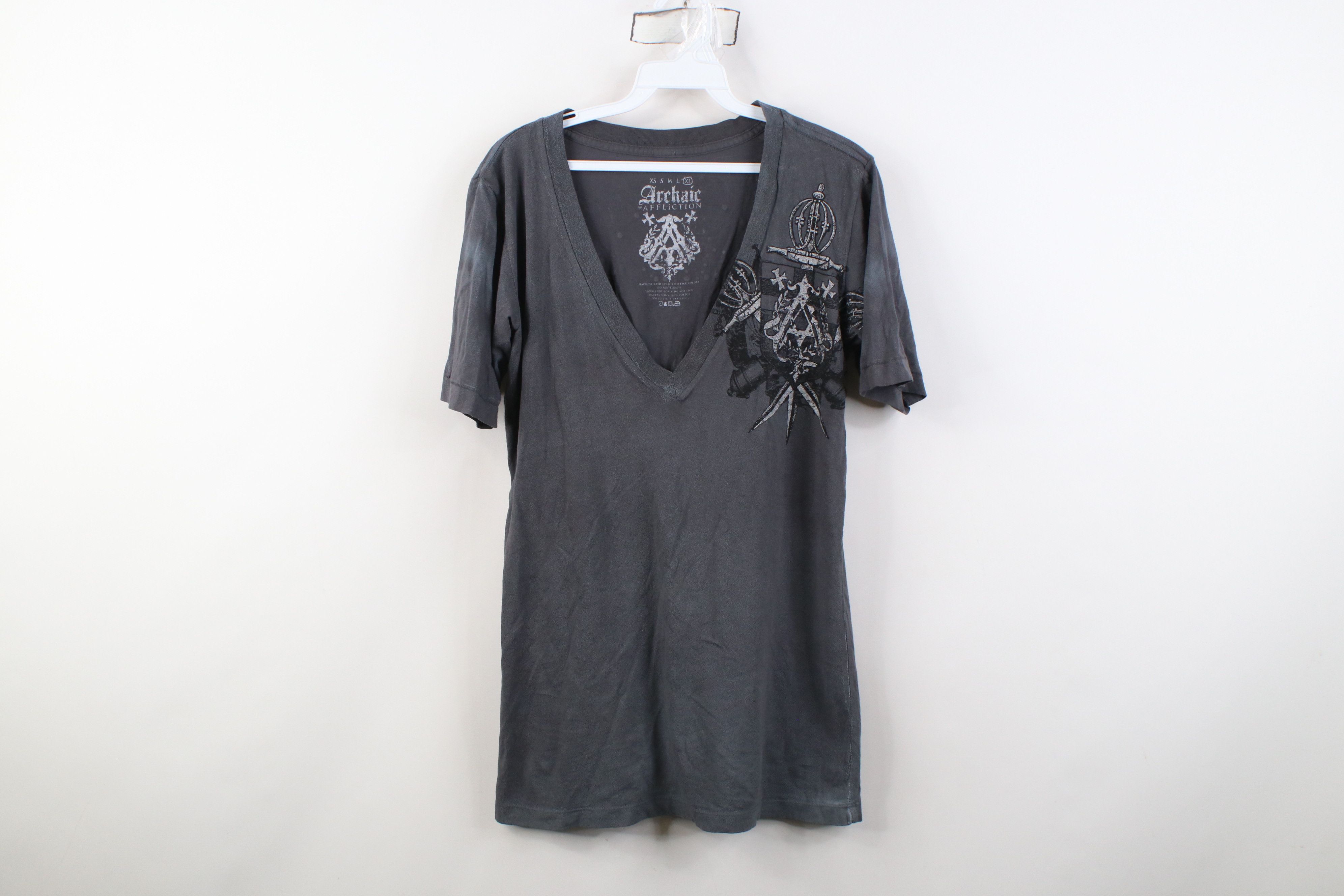 Affliction Affliction Archaic UFC MMA Fighting V-Neck T-Shirt Gray USA Size US XL / EU 56 / 4 - 1 Thumbnail