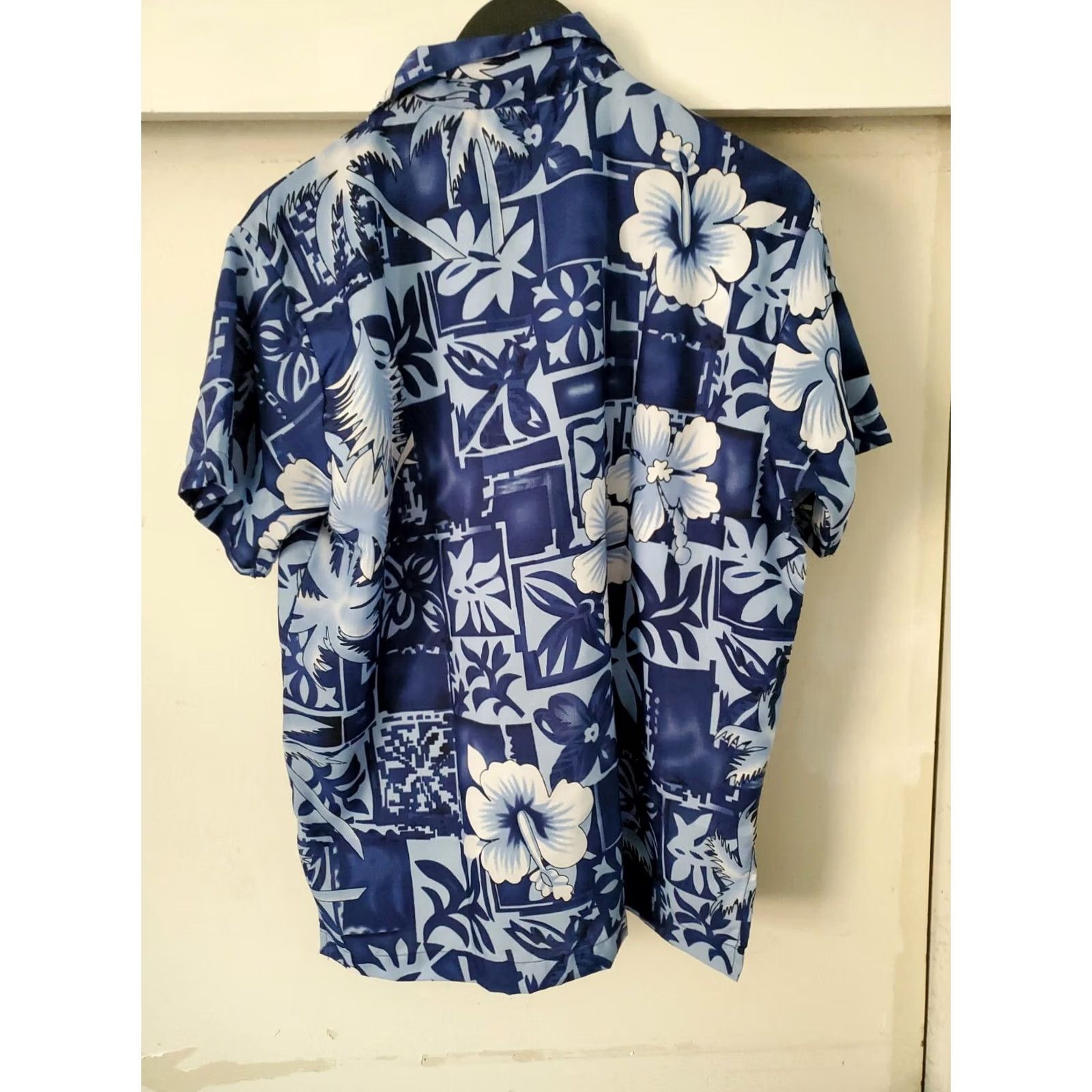 Vintage In-Gear Hawaiian Flowered Button-Up Shirt Short Sleeve M Blue Men's Size US M / EU 48-50 / 2 - 6 Thumbnail