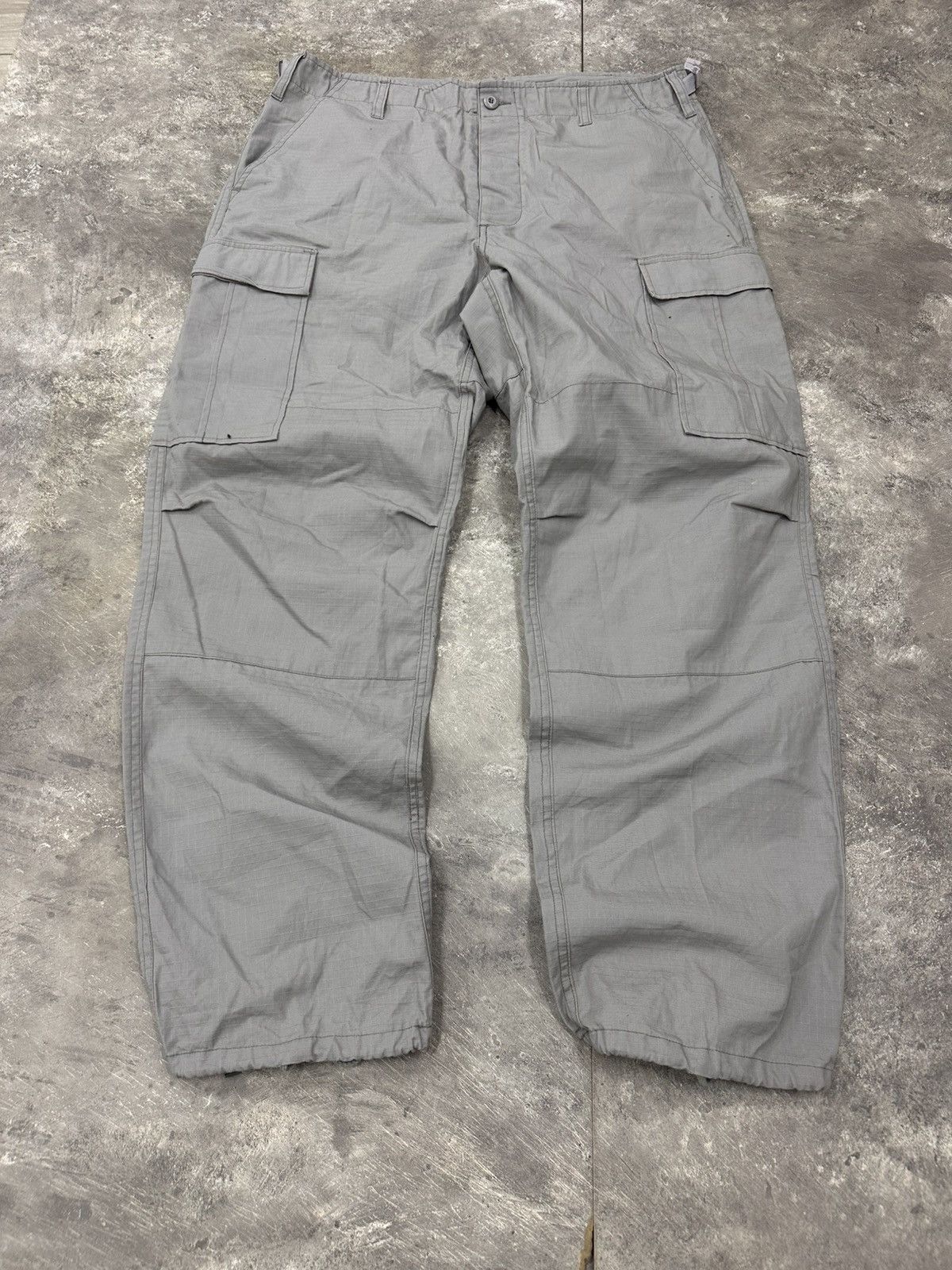 Japanese Brand Baggy Vintage Cargo Pants Japanese Style Wide Size US 34 / EU 50 - 3 Thumbnail