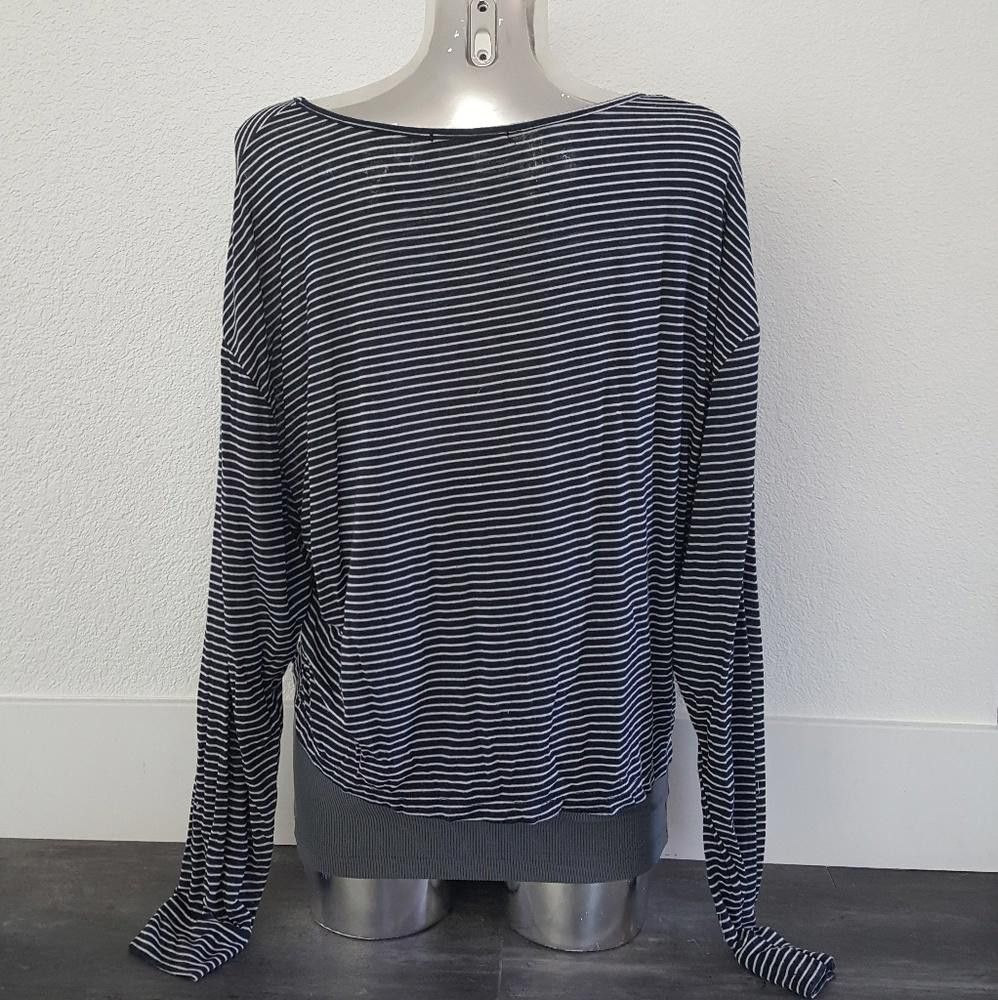 Designer Navy White Pinstripe Melville Vneck Long Sleeve Size ONE SIZE - 2 Thumbnail