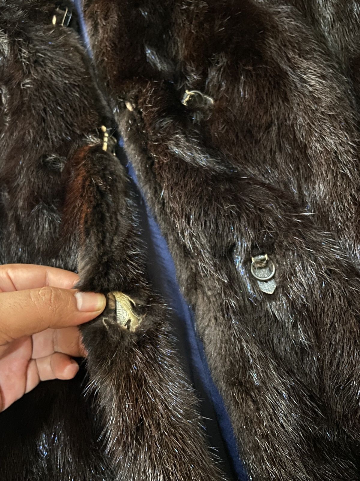 Sagafurs VINTAGE SAGAFOX FUR BLACK MINK SAGA COAT Size L / US 10 / IT 46 - 21 Thumbnail