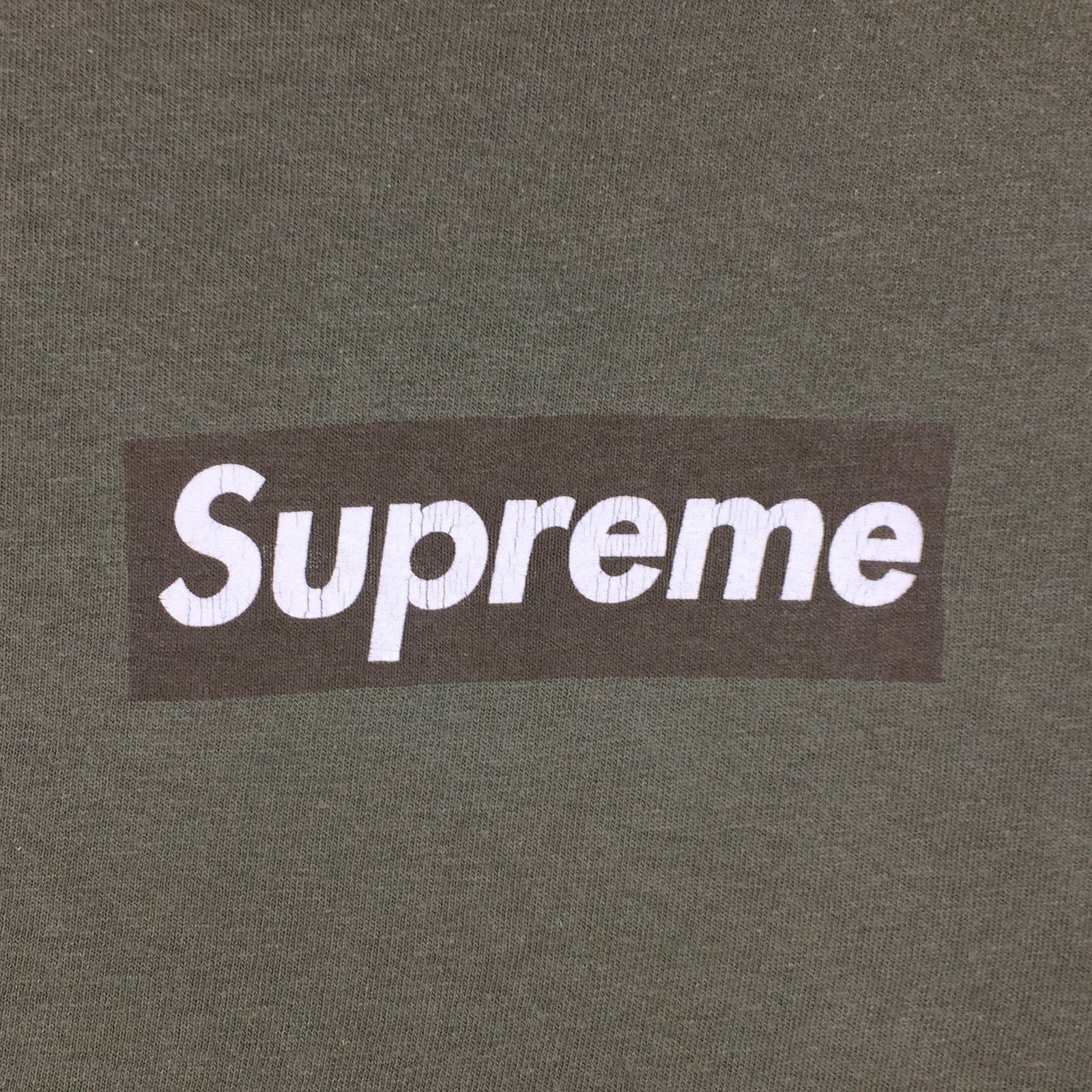 Supreme 2001 Supreme Olive Tonal Box Logo Tee Size US M / EU 48-50 / 2 - 3 Thumbnail