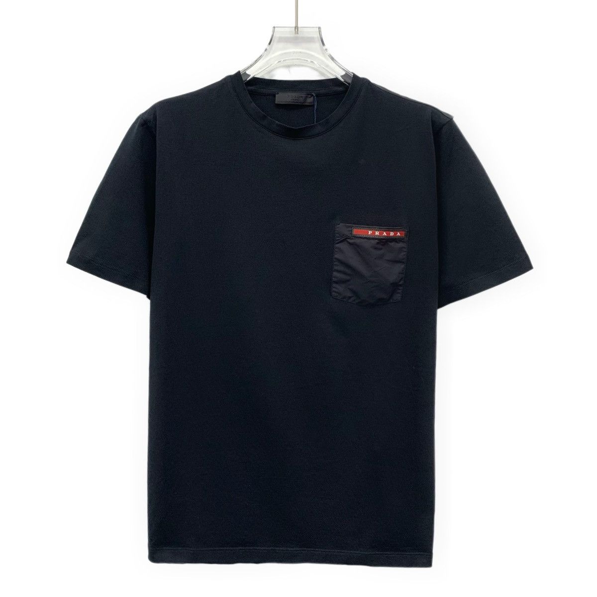 Prada Prada Short Sleeve T-shirt With Pocket Red Logo Tag K26WX Size US M / EU 48-50 / 2 - 1 Thumbnail