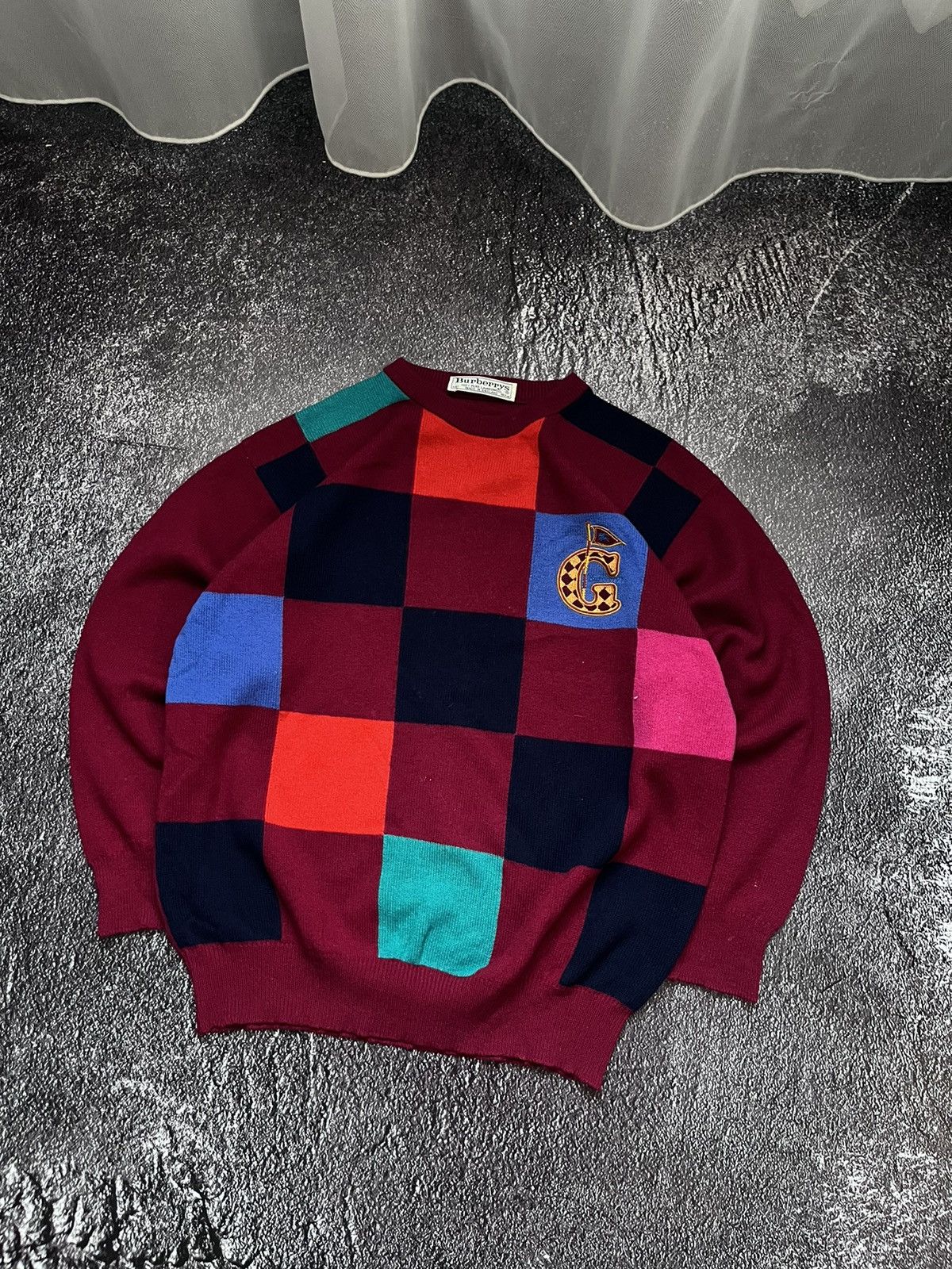 Burberry Vintage Burberry’s Checkered Sweater Jumper wool Red Size US M / EU 48-50 / 2 - 2 Thumbnail