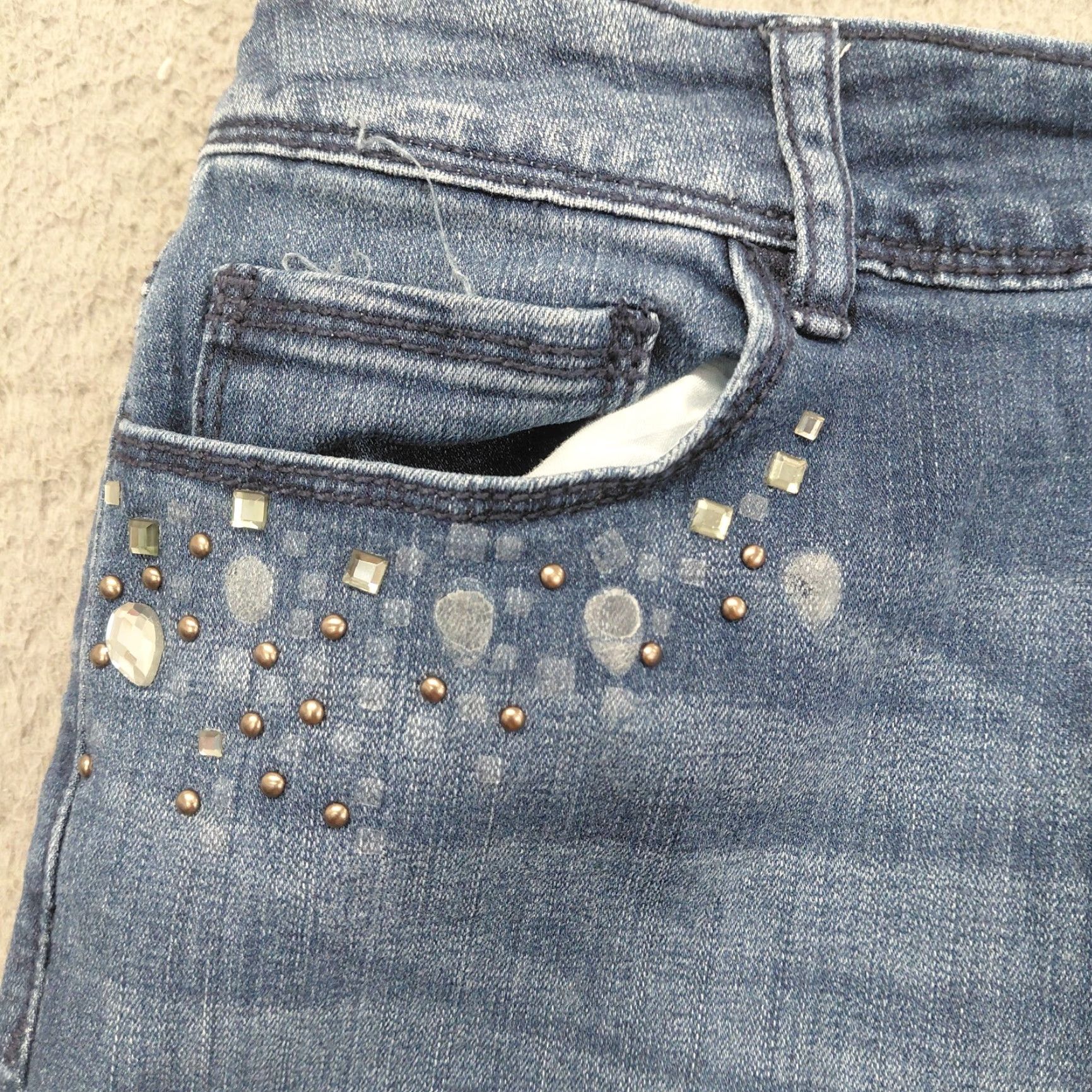 Vintage CATO CLASSIC Jeans Women’s Size 12 Blue Denim Distressed Sequin Whiskered READ Womens Jeans Regular 12 Blue Denim Size 34" / US 12 / IT 48 - 4 Thumbnail