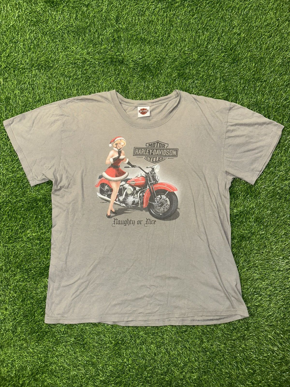 Harley Davidson Harley Davidson Christmas Naughty Or Nice Tee Shirt Size XL Size US XL / EU 56 / 4 - 1 Thumbnail