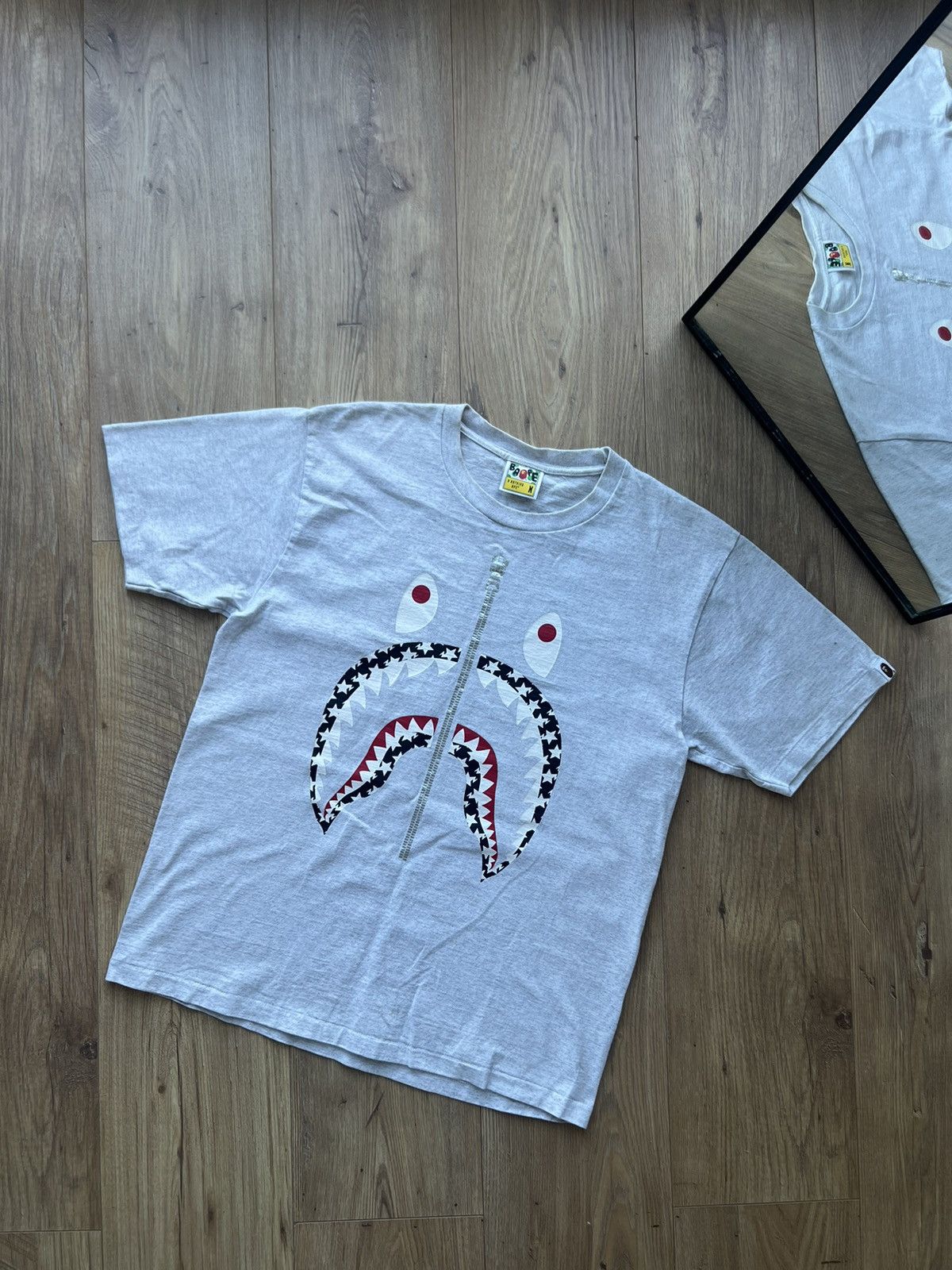 Bape Bape Shark Jaws Tee Size US M / EU 48-50 / 2 - 1 Thumbnail