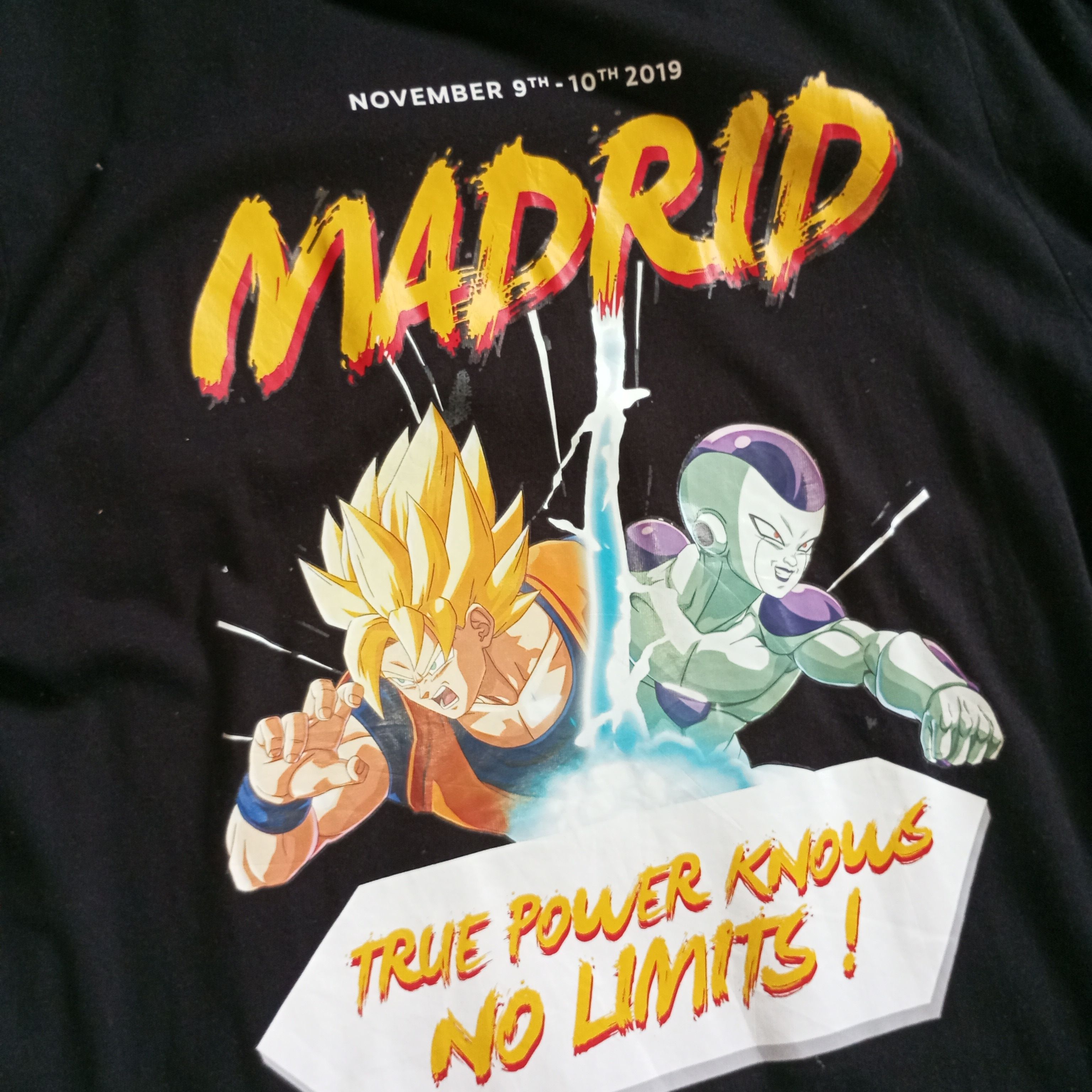 Red Bull Red Bull Dragon Ball-Z Fighter World Tour Spain Size US S / EU 44-46 / 1 - 1 Thumbnail