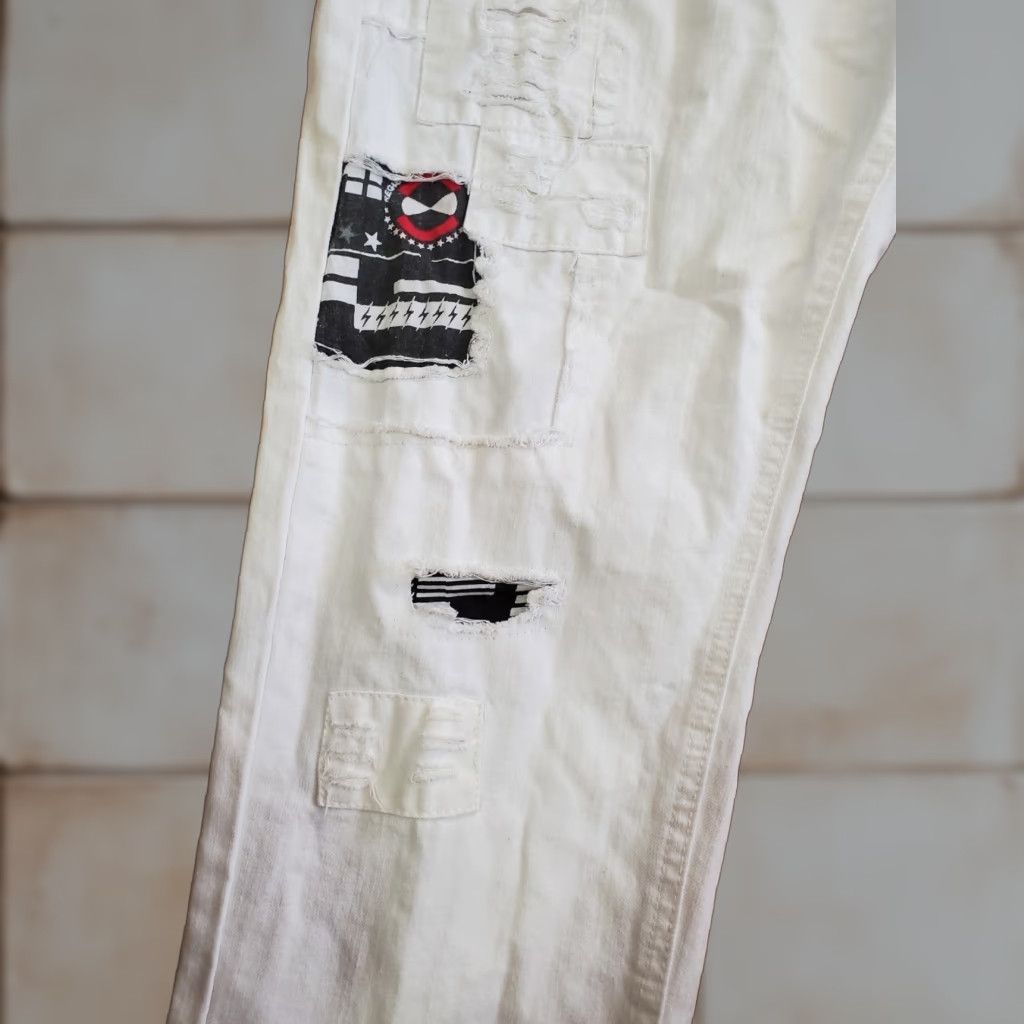 Southpole VINTAGE Southpole Jeans Patchwork White 40x32 Hip Hop 90s Grunge Denim Mens Straight Relaxed High Rise Size US 40 / EU 56 - 1 Thumbnail