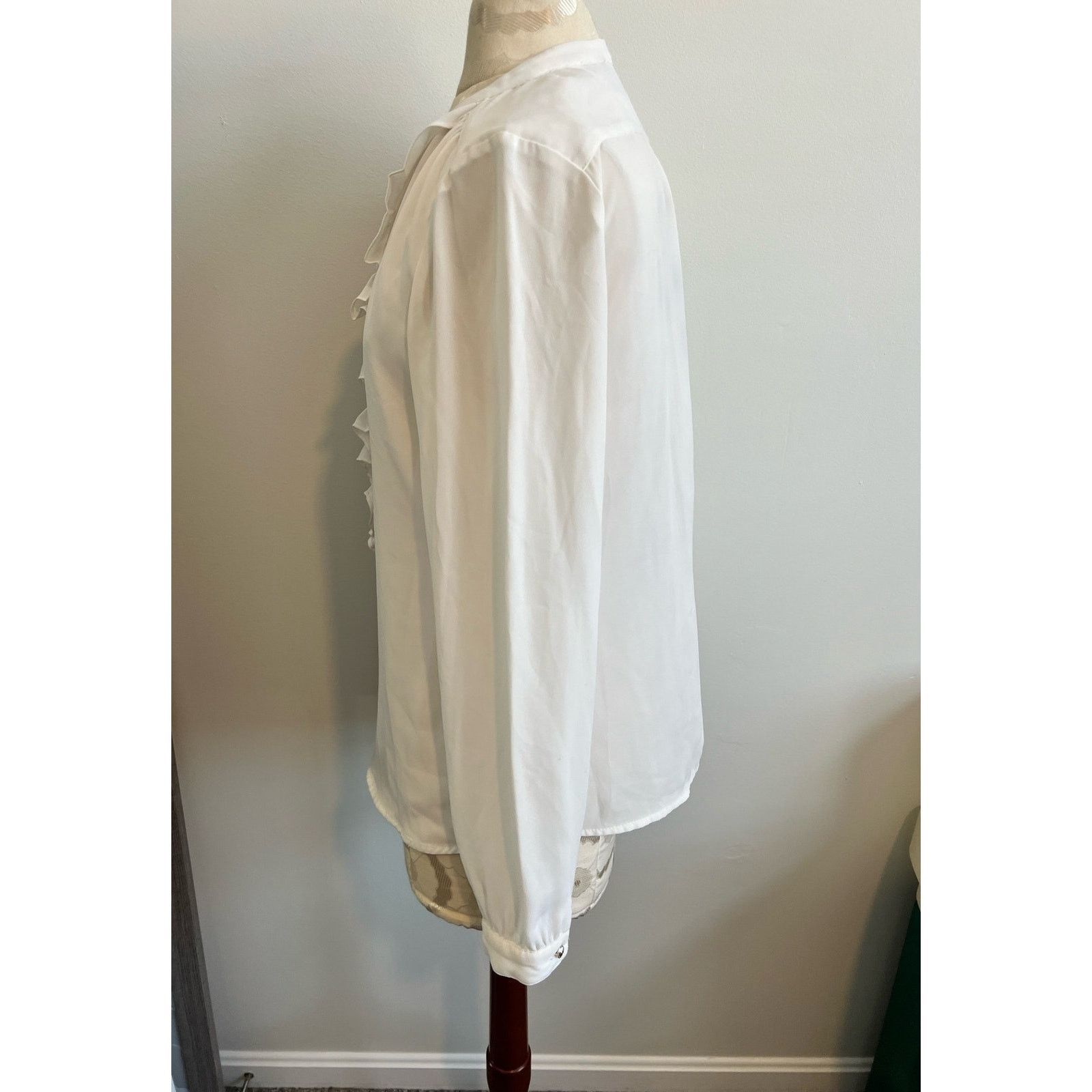 Karl Lagerfeld Karl Lagerfeld Paris Ruffle Long Sleeve Button Up Small Size S / US 4 / IT 40 - 4 Thumbnail