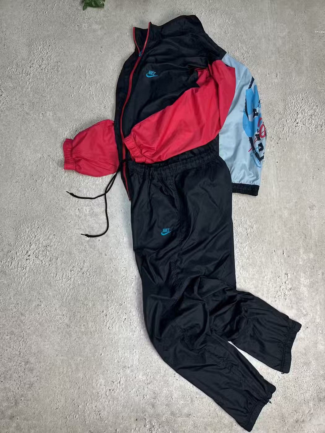 Vintage nike sweatsuit sales