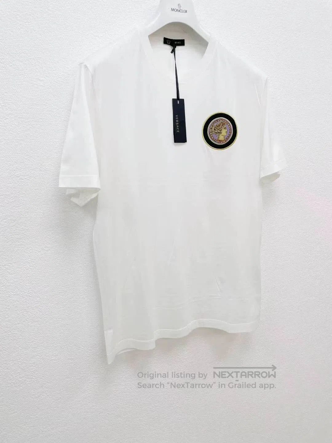 Versace VERSACE Embroidered Cotton Short Sleeve T-shirt. Size US XS / EU 42 / 0 - 2 Thumbnail