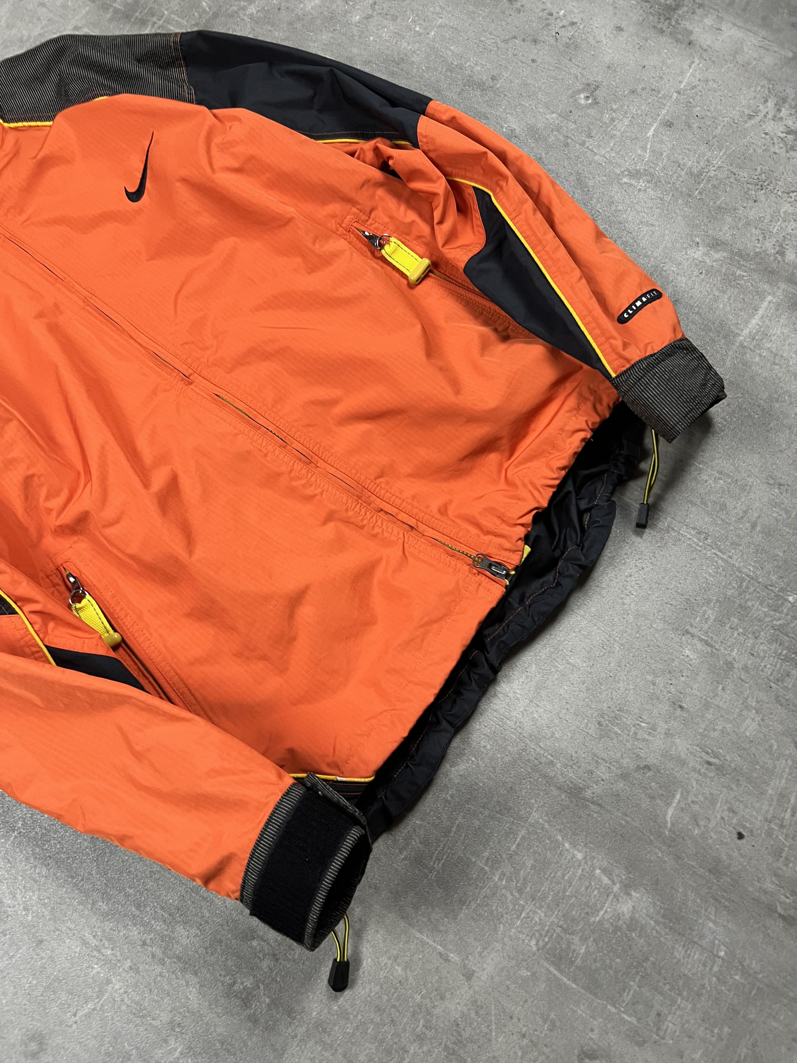Nike ACG nike acg jacket (in bagpack) size M mens original Size US M / EU 48-50 / 2 - 4 Thumbnail