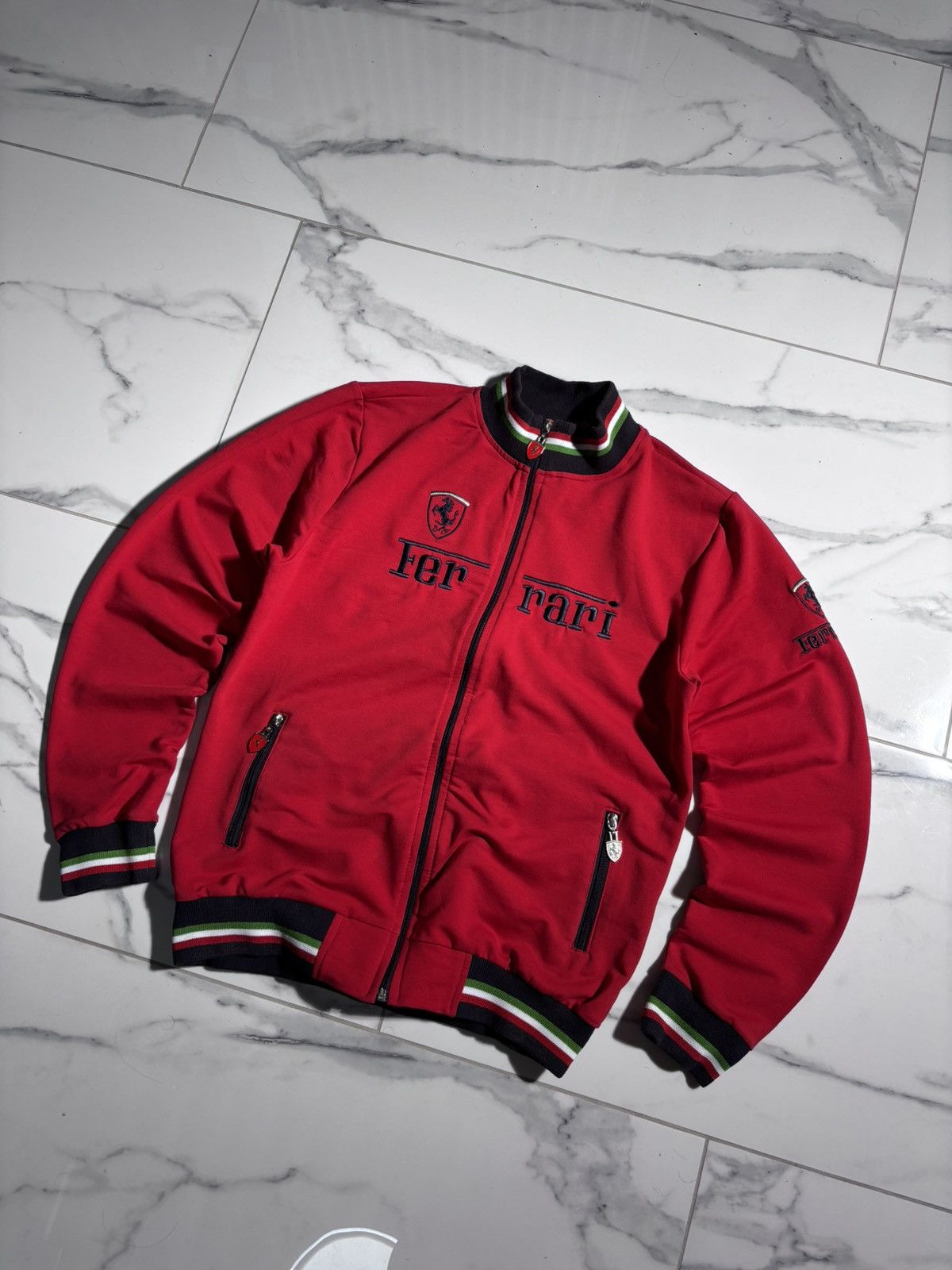 Ferrari Vintage Ferrari F1 Racing Jacket Formula One Big Logo Y2K Size US M / EU 48-50 / 2 - 1 Thumbnail