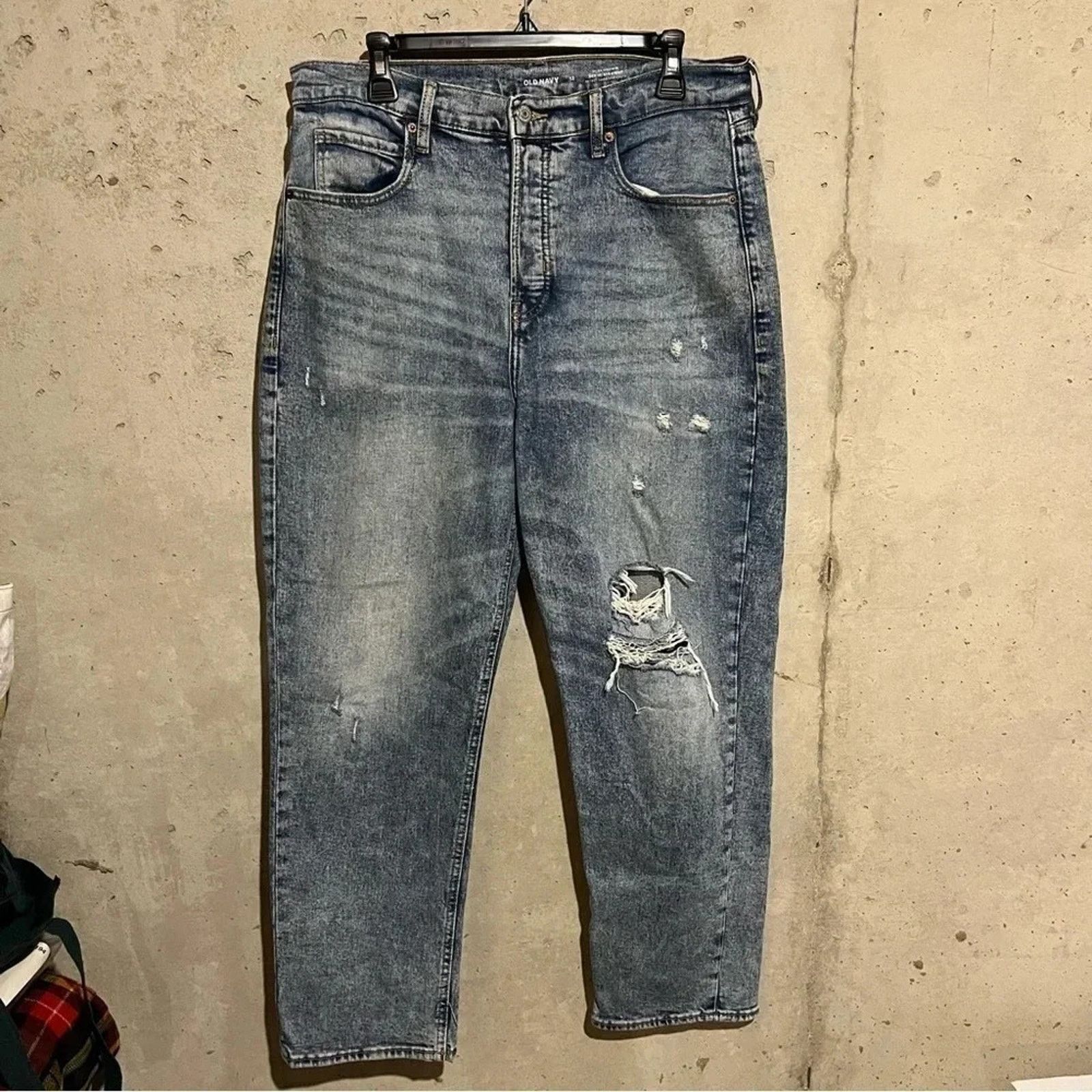 Old Navy Old Navy Women's Distressed Sky-Hi Extra Jeans Size 12 Size 34" / US 12 / IT 48 - 1 Thumbnail
