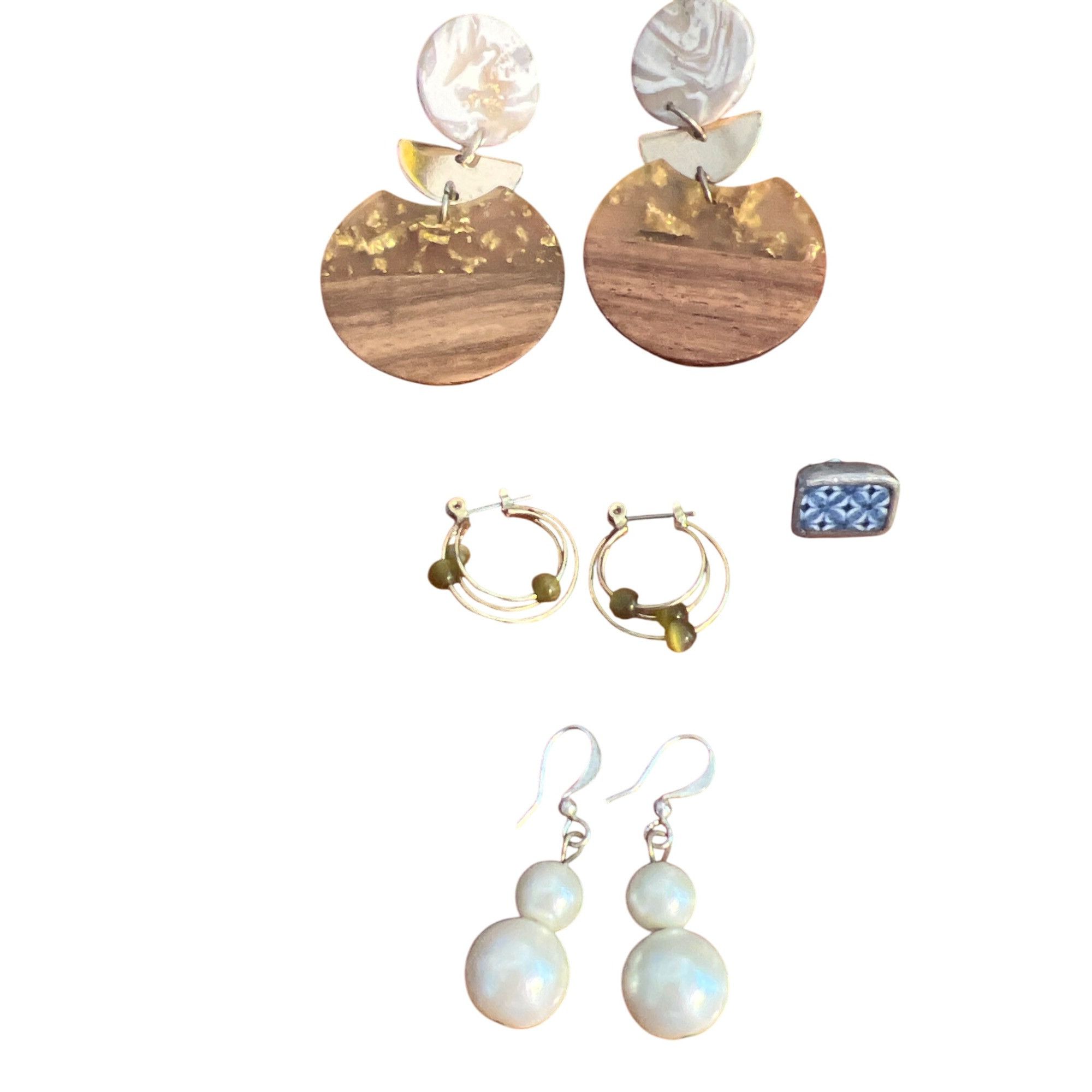 Other Lot Of 9 Pairs Pierced Earrings Hoops Dangle Wood Lemon Oran Size ONE SIZE - 2 Thumbnail
