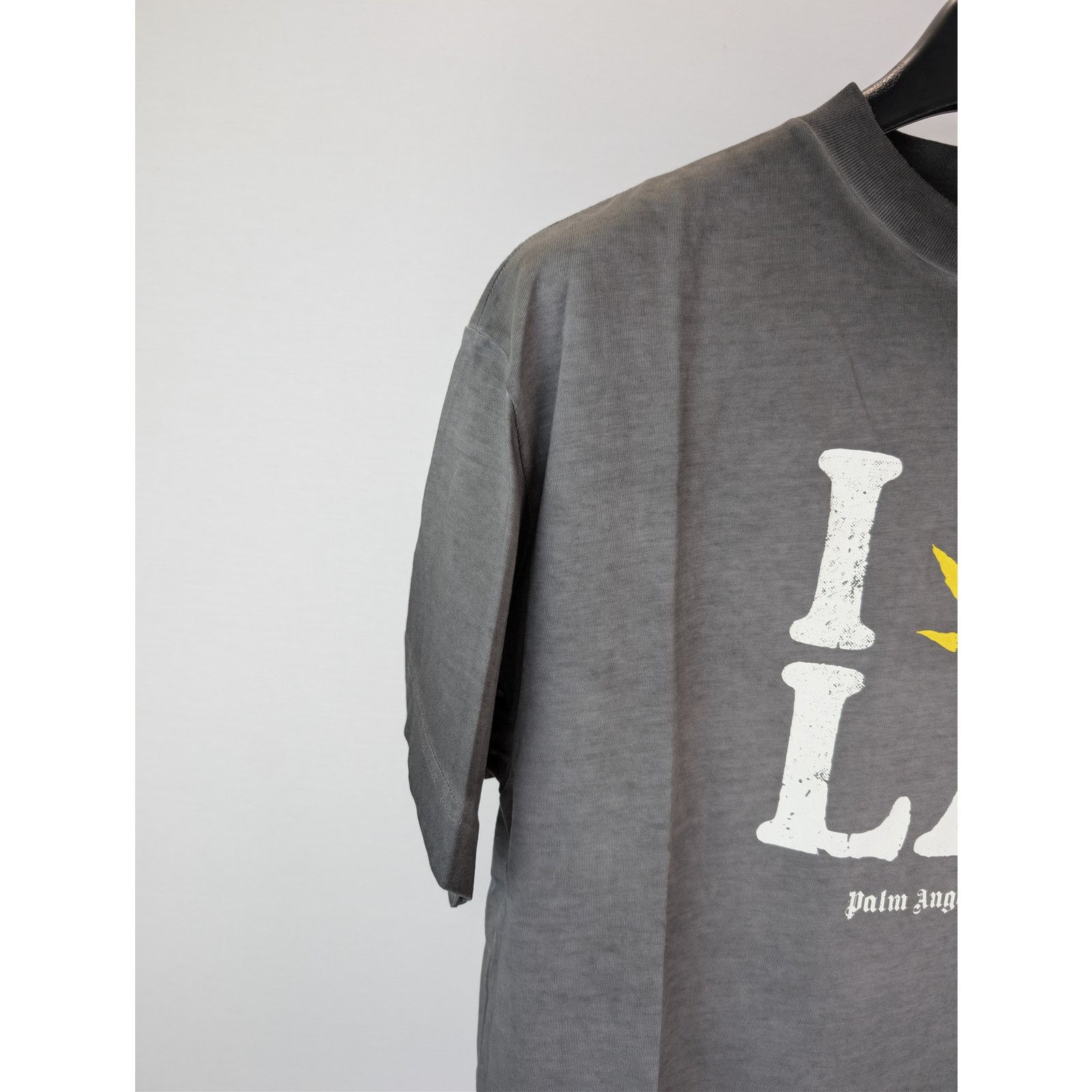Palm Angels o1rshd1 Los Angeles Garment Dyed Sprayed T-Shirt in Black Size US S / EU 44-46 / 1 - 5 Thumbnail