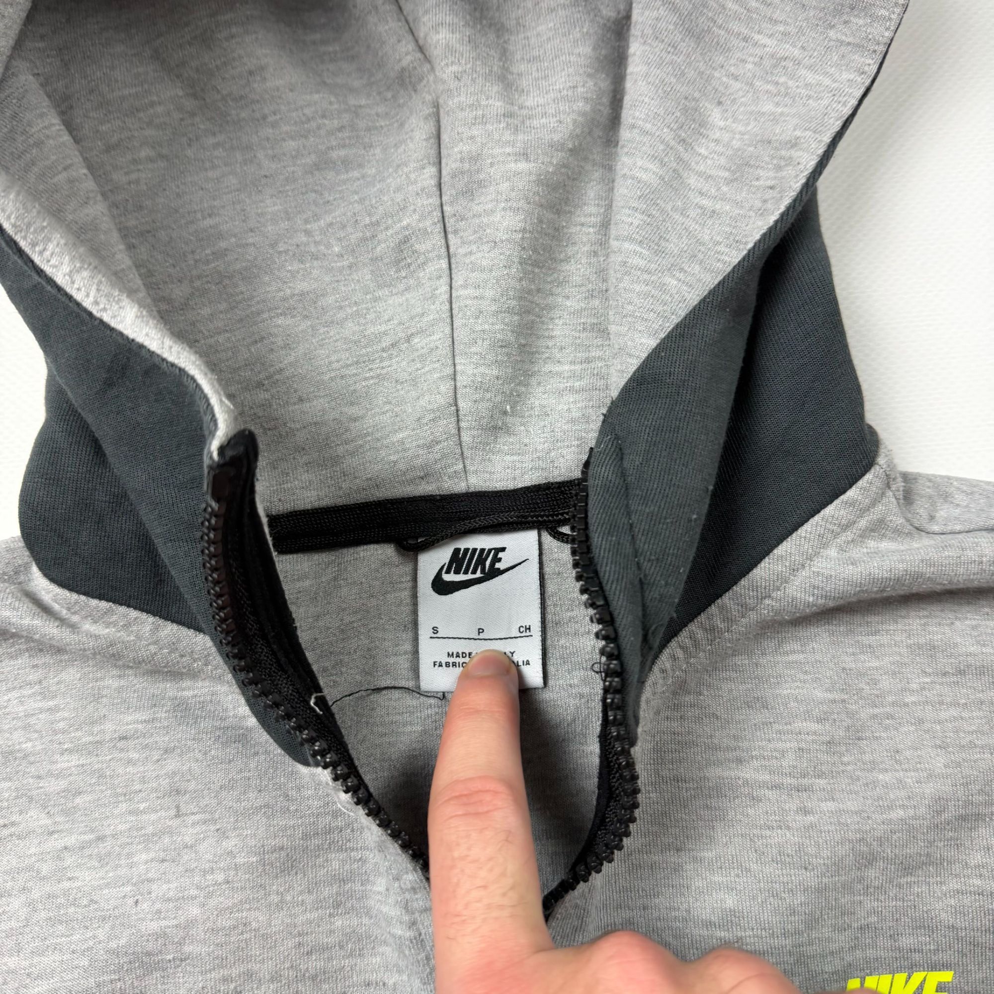 Nike Nike Tech Fleece Windrunner S Grey Heather Drill Y2K Full Zi Size US S / EU 44-46 / 1 - 3 Thumbnail