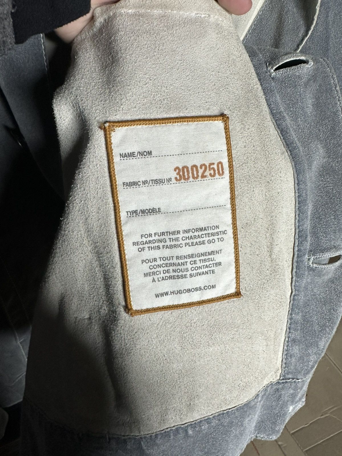 Hugo Boss Hugo Boss Grey Suede Style Jacket Buttoned Trucker Size 52 Size US L / EU 52-54 / 3 - 9 Thumbnail