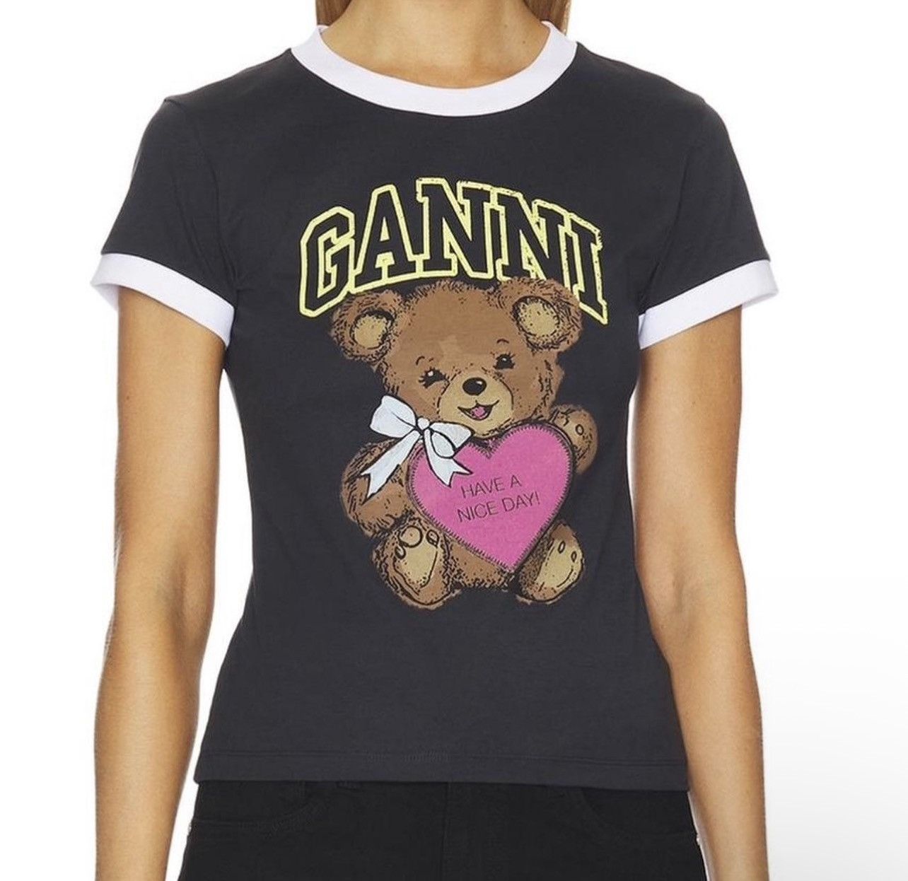 Ganni Ganni Cotton Tee with Pink Heart Bear Graphic MEDIUM Size M / US 6-8 / IT 42-44 - 1 Thumbnail