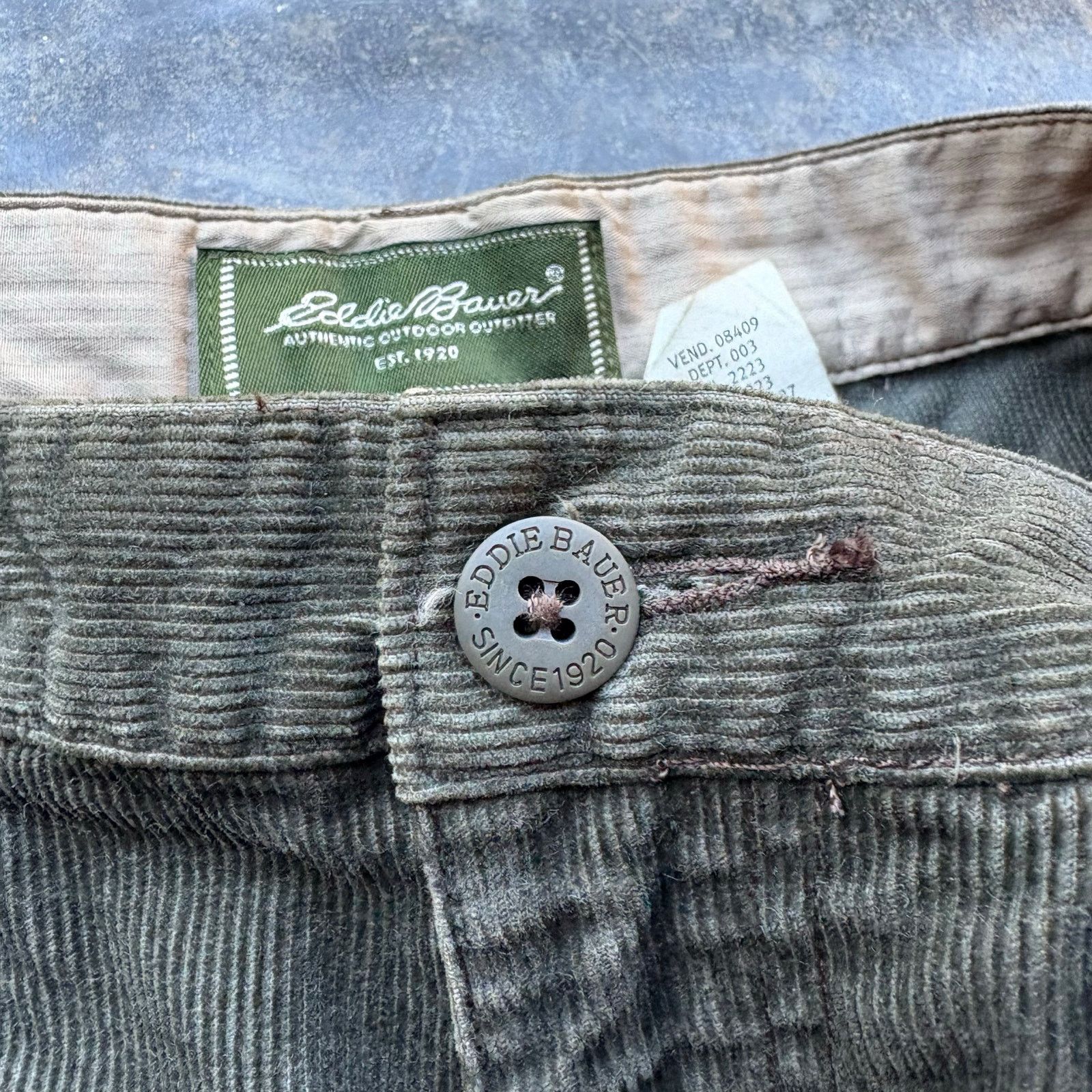 Eddie Bauer Vintage Eddie bauer thick corduroy cargo pants Size US 36 / EU 52 - 7 Thumbnail
