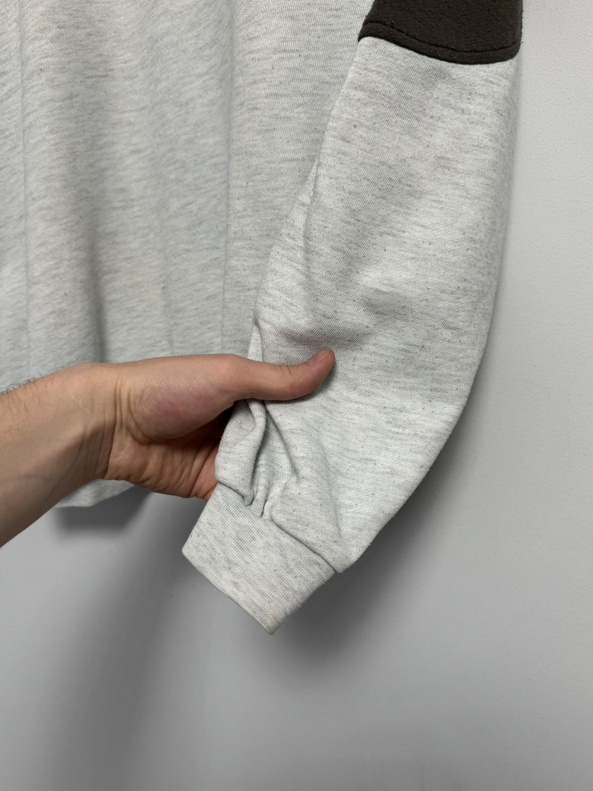 Nike Vintage Nike Sweatshirt Y2K Logo Pullover 90s Style Size US M / EU 48-50 / 2 - 11 Thumbnail