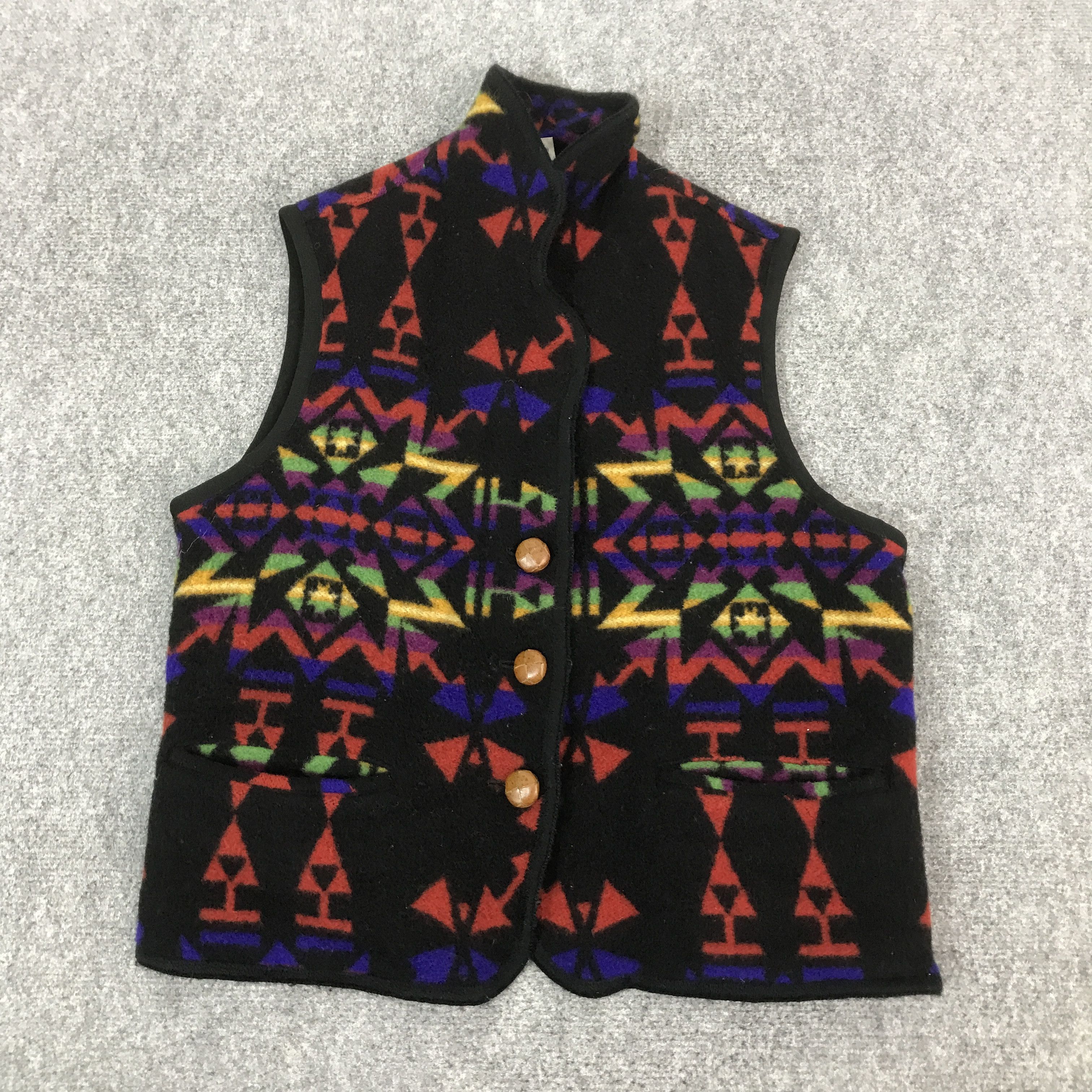 United Colors Of Benetton VTG UNITED COLORS OF BENETTON NAVAJO VEST Size US M / EU 48-50 / 2 - 1 Thumbnail