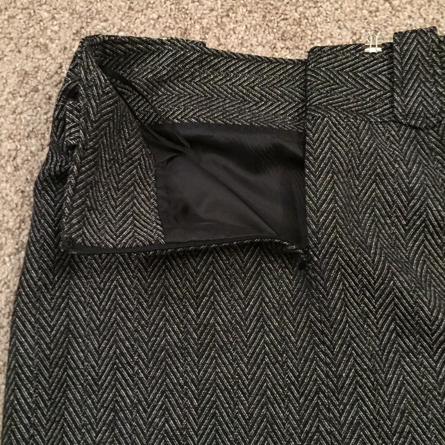 Vintage B. Moss Skirt Gray Herringbone Knee Length Lined Slit Zip Size 2 Pencil Women's Regular Vintage No Size 26" / US 2 / IT 38 - 7 Thumbnail