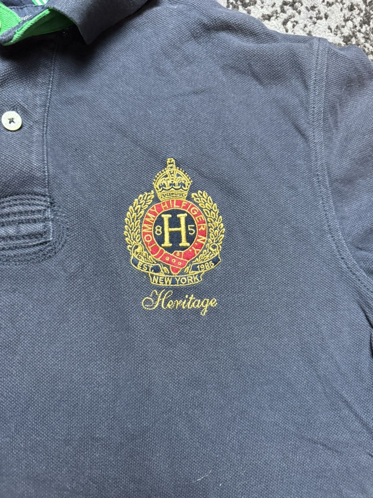 Tommy Hilfiger × Vintage Vintage Y2K Tommy Hilfiger Embroidered Coat Of Arms RL Polo Size US S / EU 44-46 / 1 - 3 Thumbnail